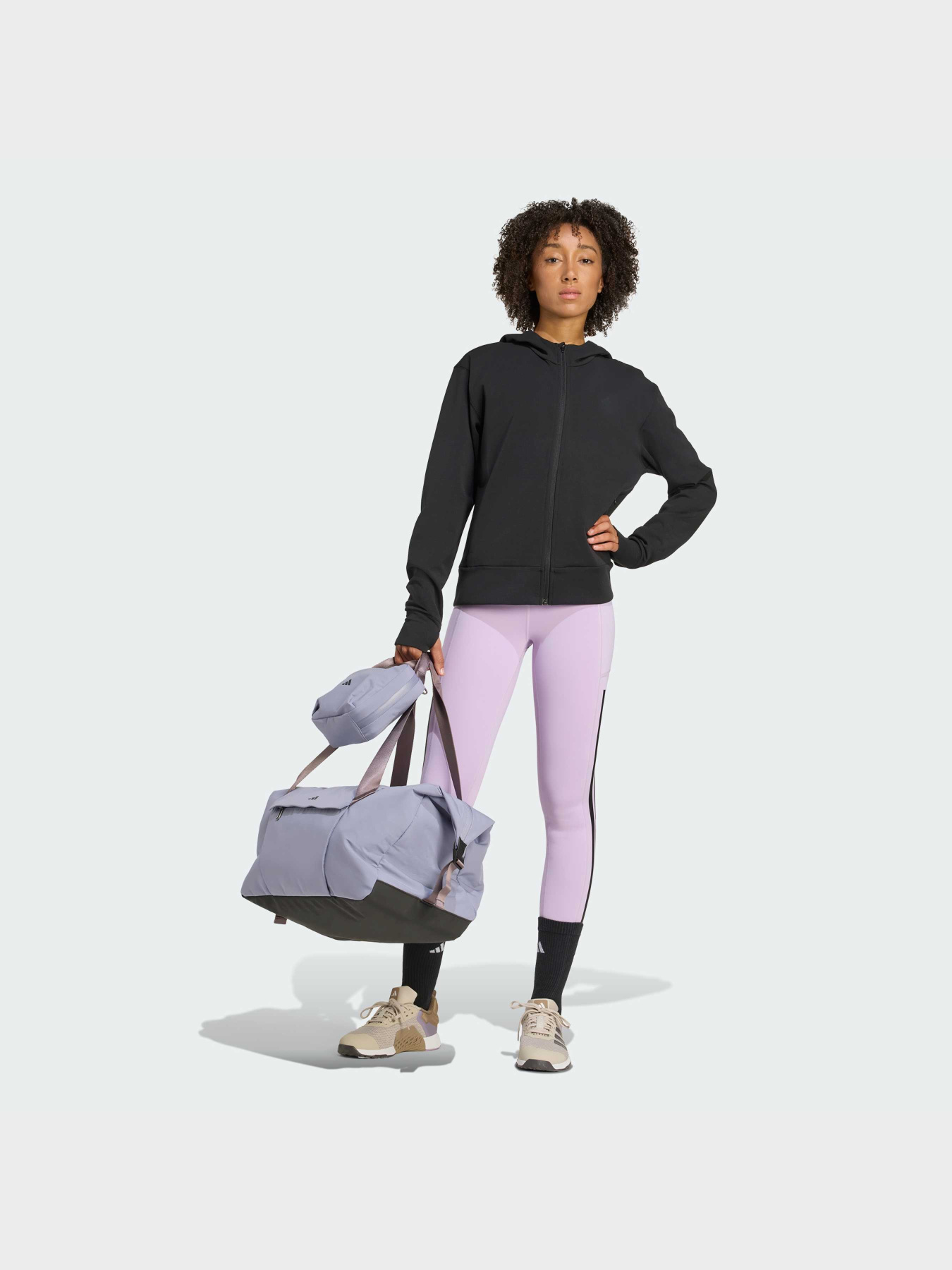 Спортивные леггинсы Adidas 3 Stripes модель JX7323 Спортивные леггинсы Adidas 3 Stripes модель JX7323 Фото