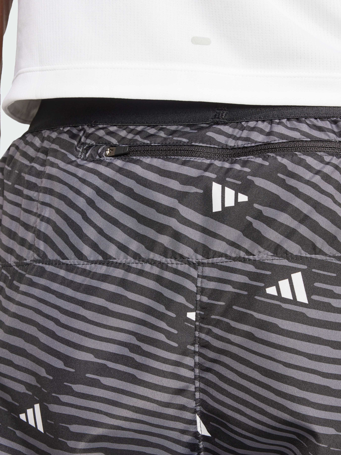 Шорти спортивні Adidas модель JM5731 Фото