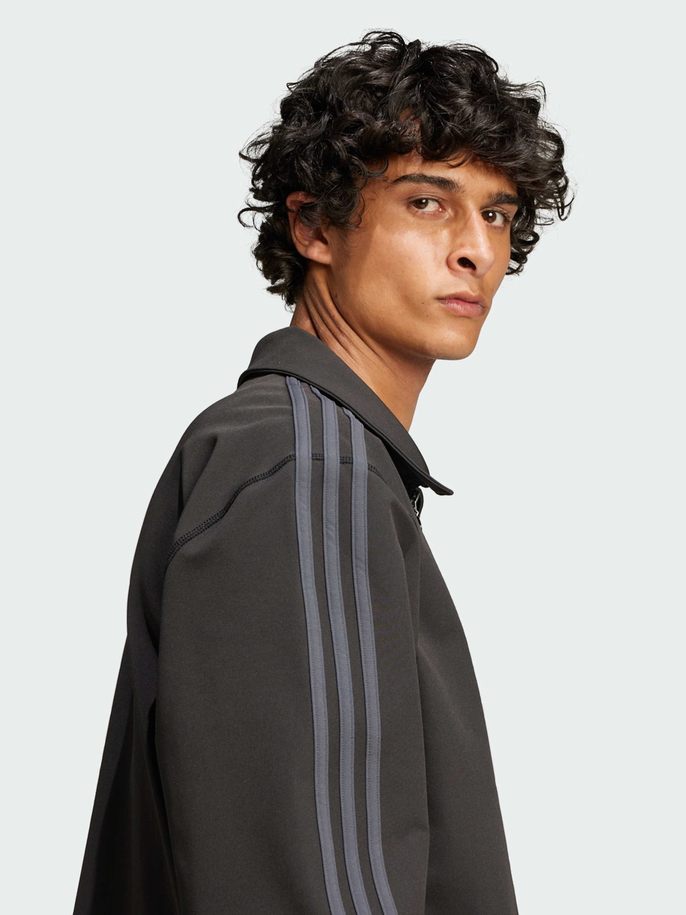 Ветровка Adidas модель JC7559 Фото