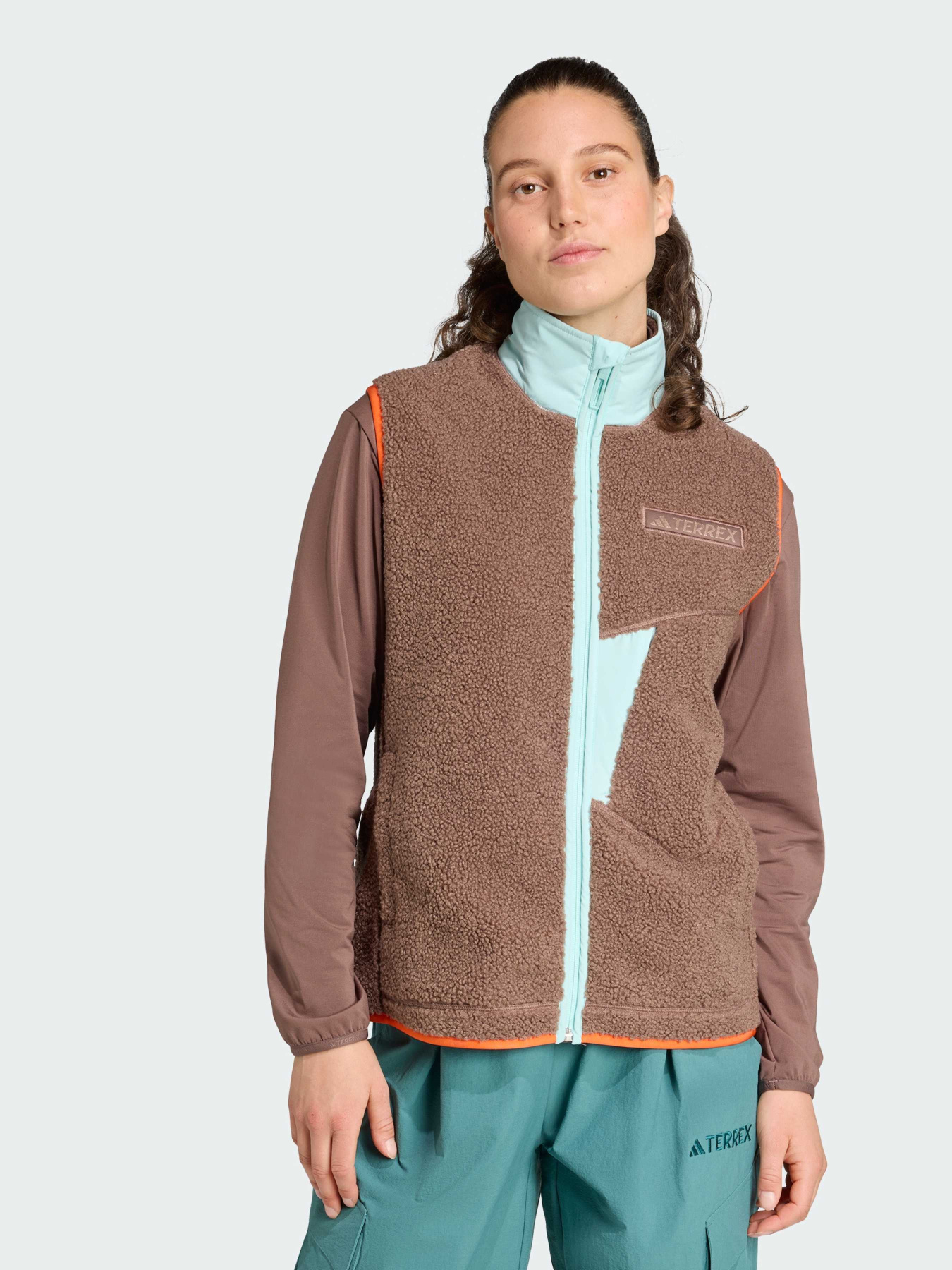 Жилет с утеплителем Adidas модель JN0927 Фото