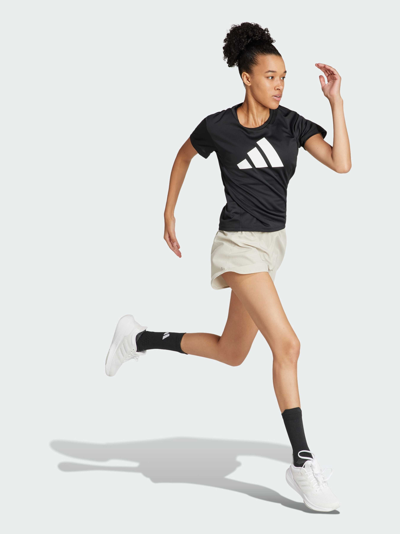 Шорты спортивные Adidas модель IN0123 Фото