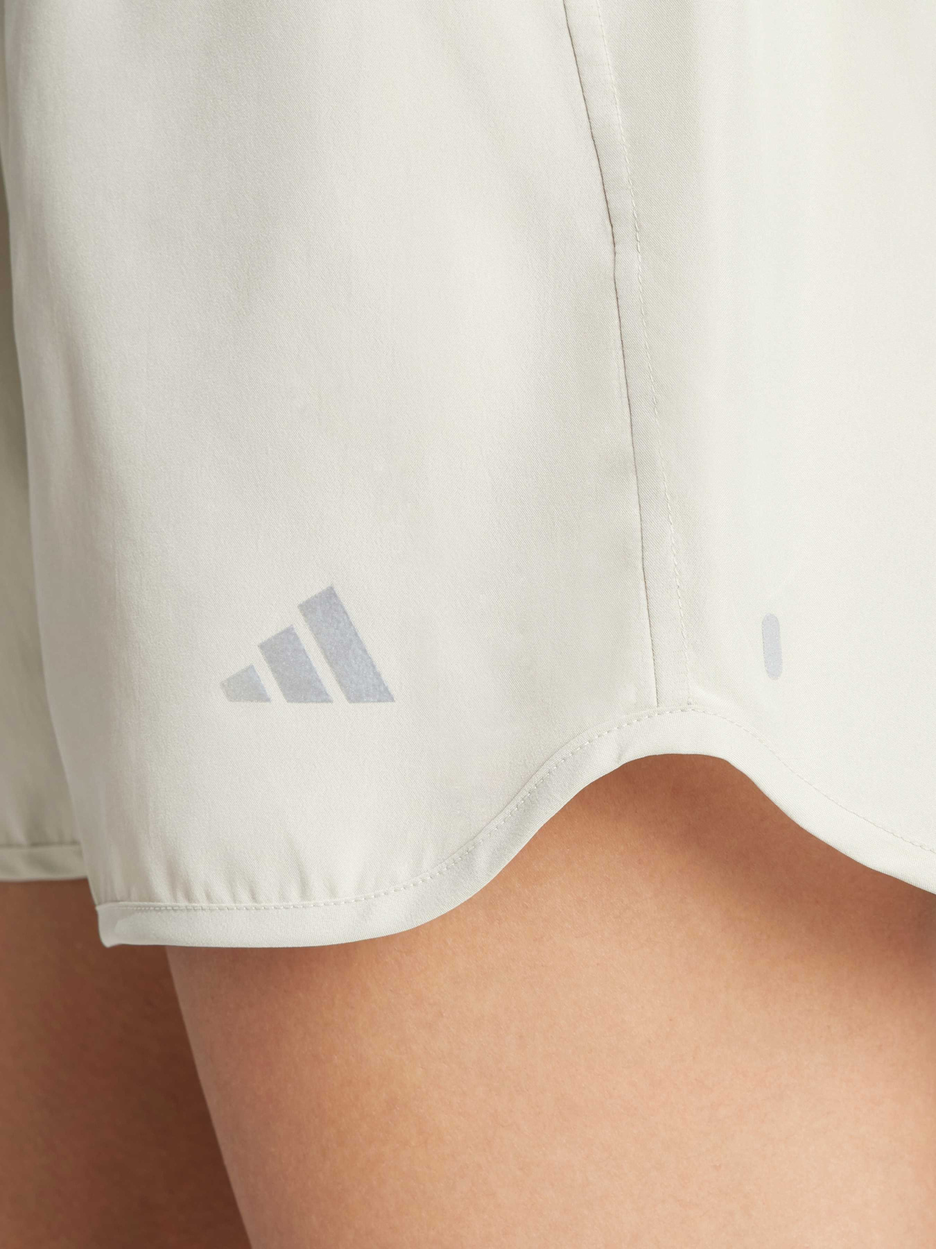 Шорты спортивные Adidas модель IN0123 Фото