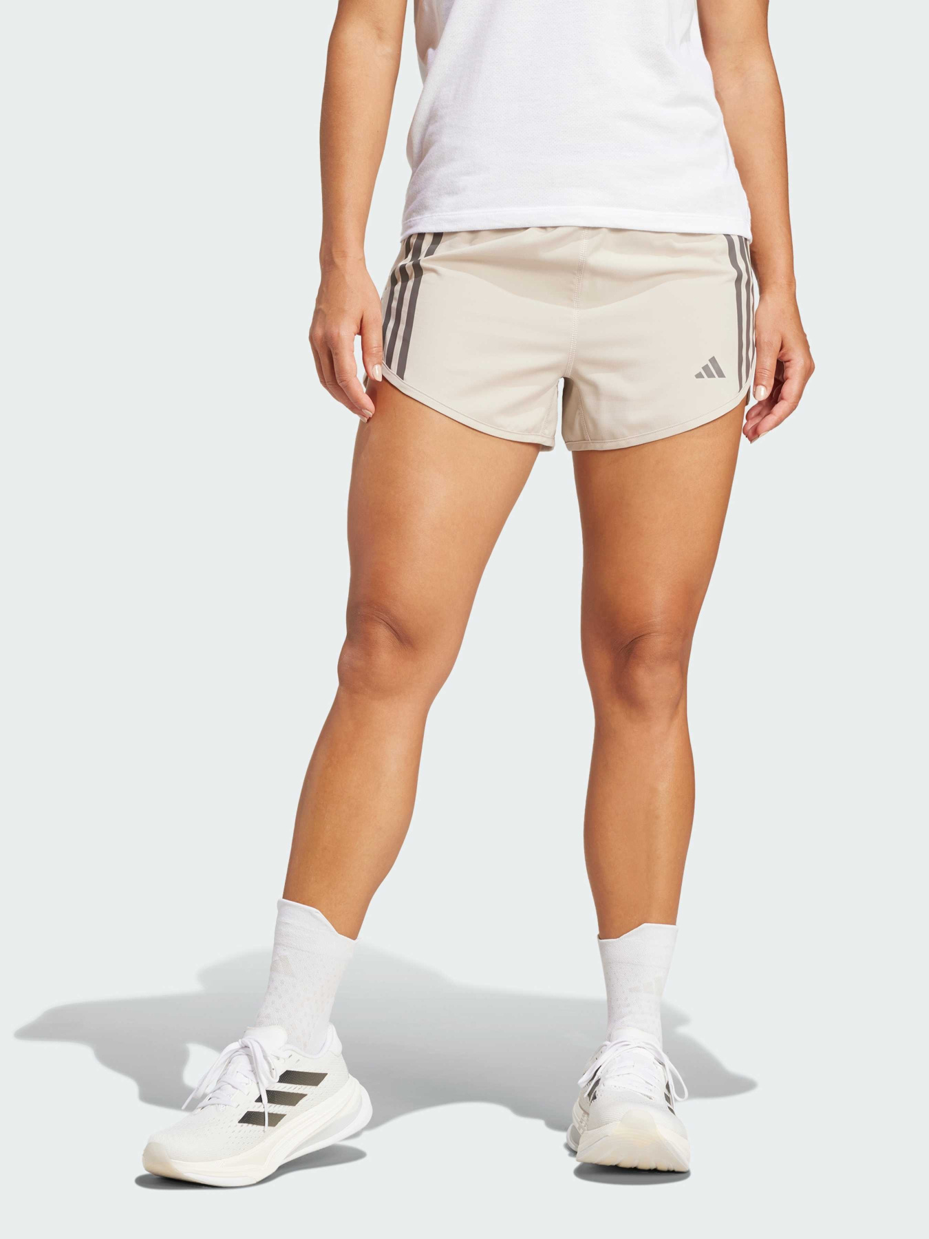 Шорты спортивные Adidas 3 Stripes модель IV9999 Фото