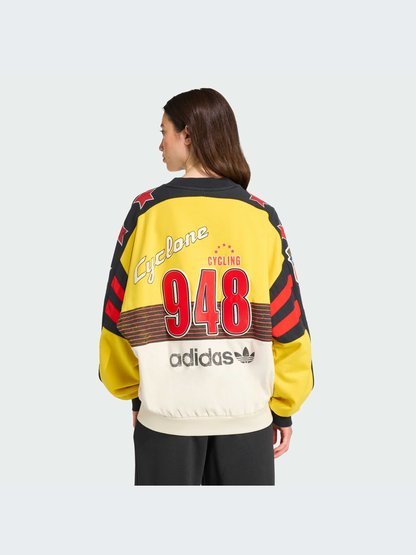 Худи и свитшоты Adidas Graphics модель JW0147-KZ Фото