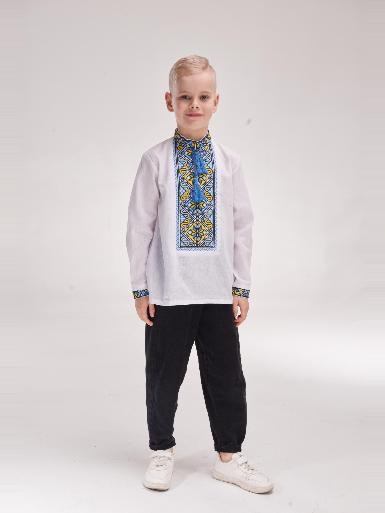 Вышиванки MEREZHKA модель kh032 Фото