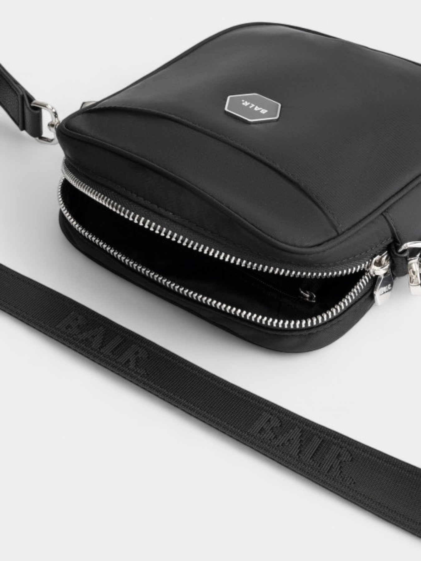 Сумки Balr модель 9497 Фото