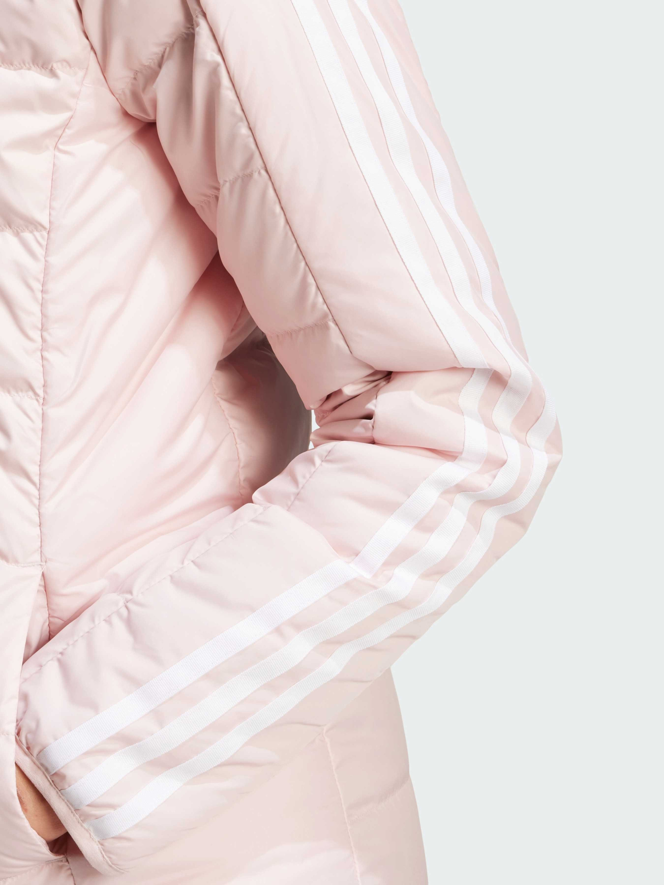 Пуховик Adidas модель IX8929 Фото