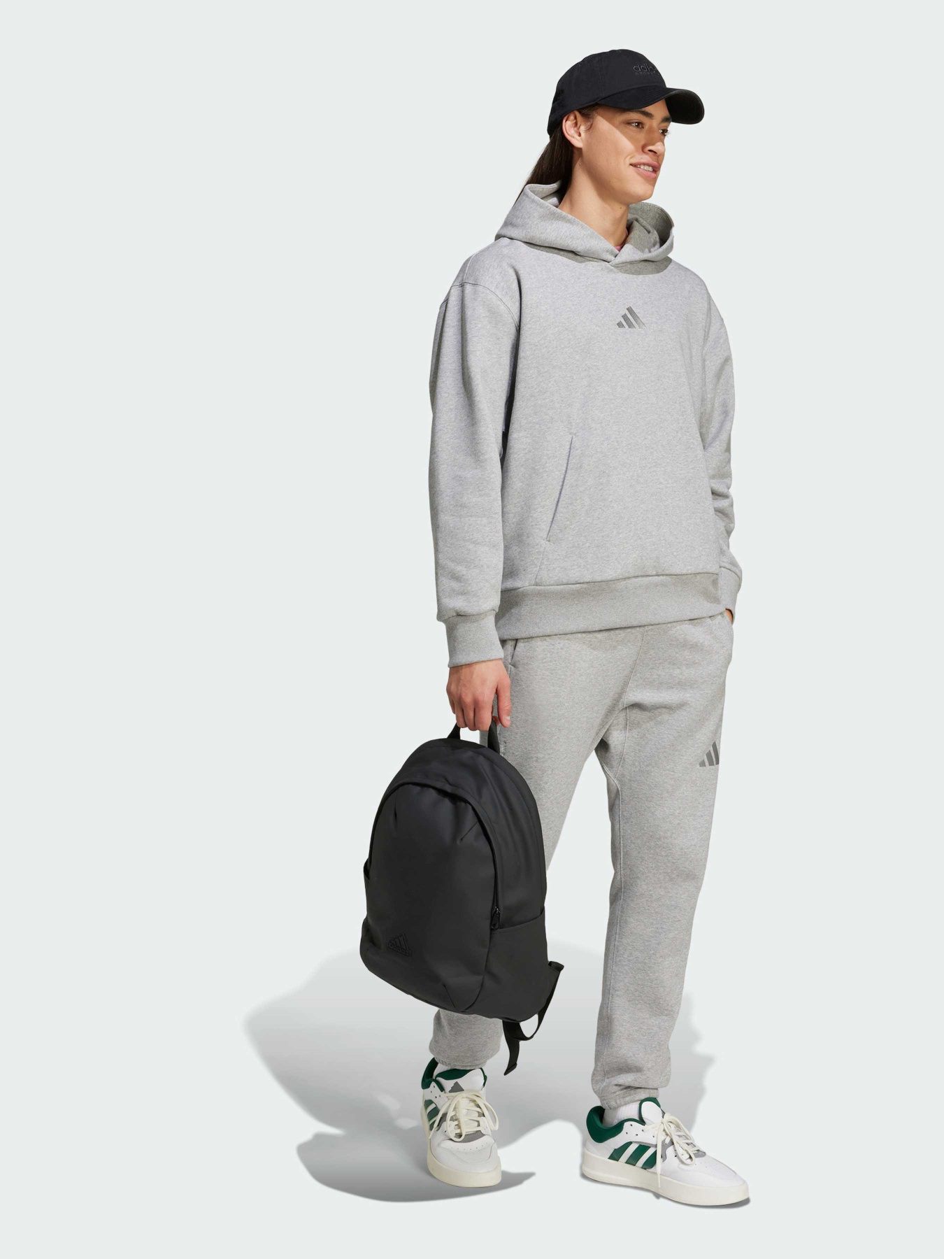 Повседневные штаны Adidas модель IY4148 Фото