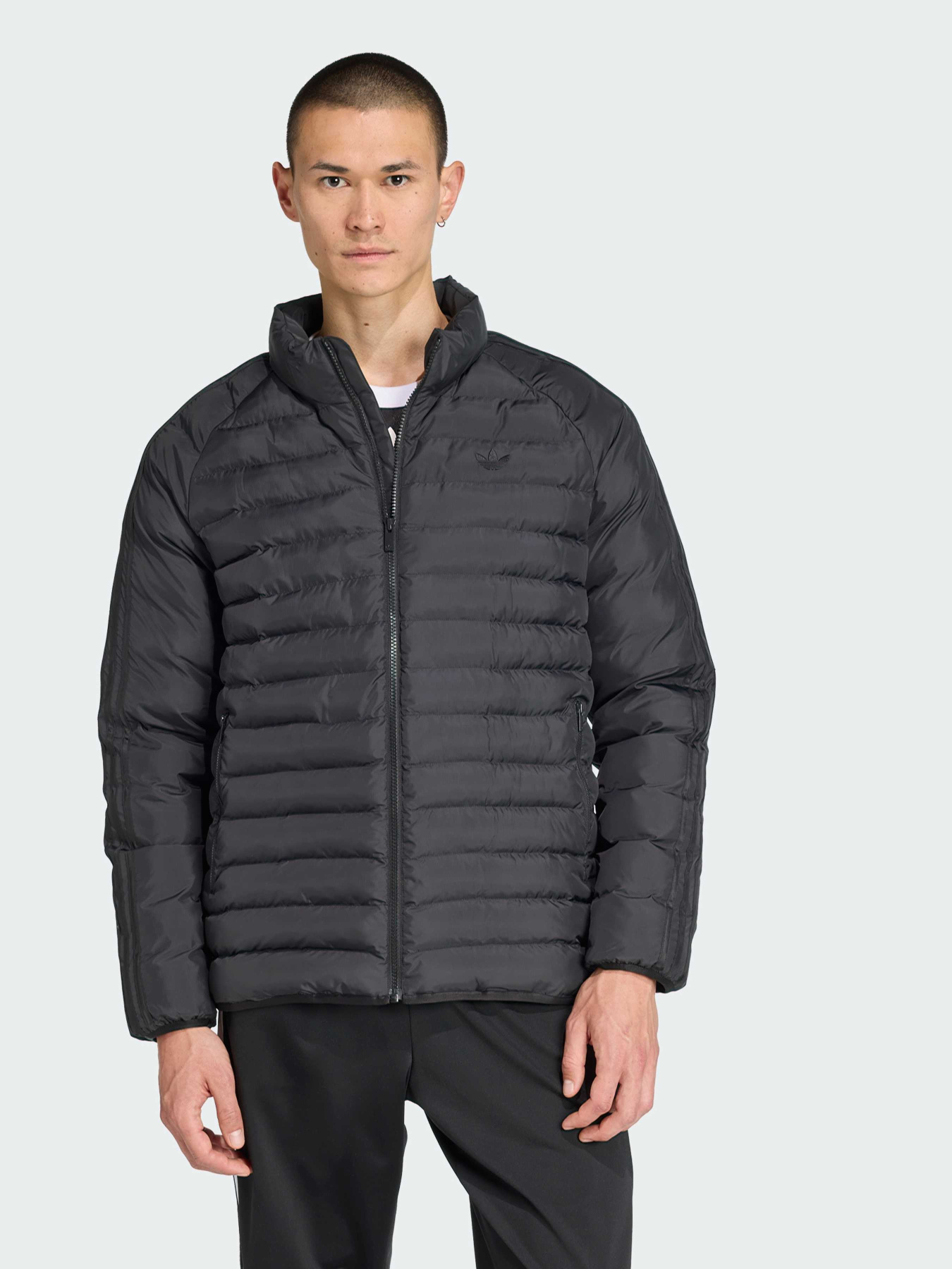 Демісезонна куртка Adidas модель JW5844 Фото