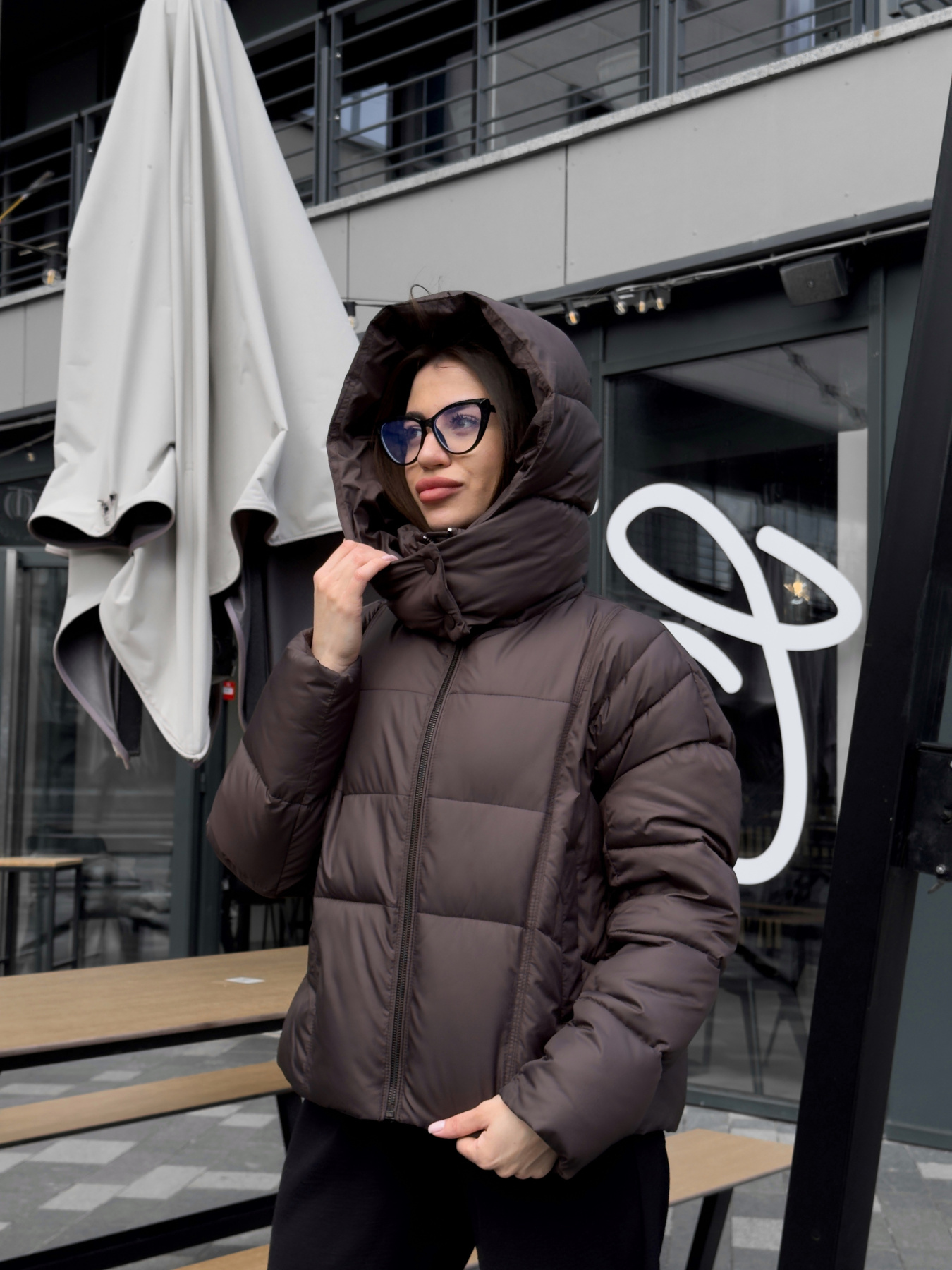 Пуховик UVENTUM модель DV-009-BRN Фото