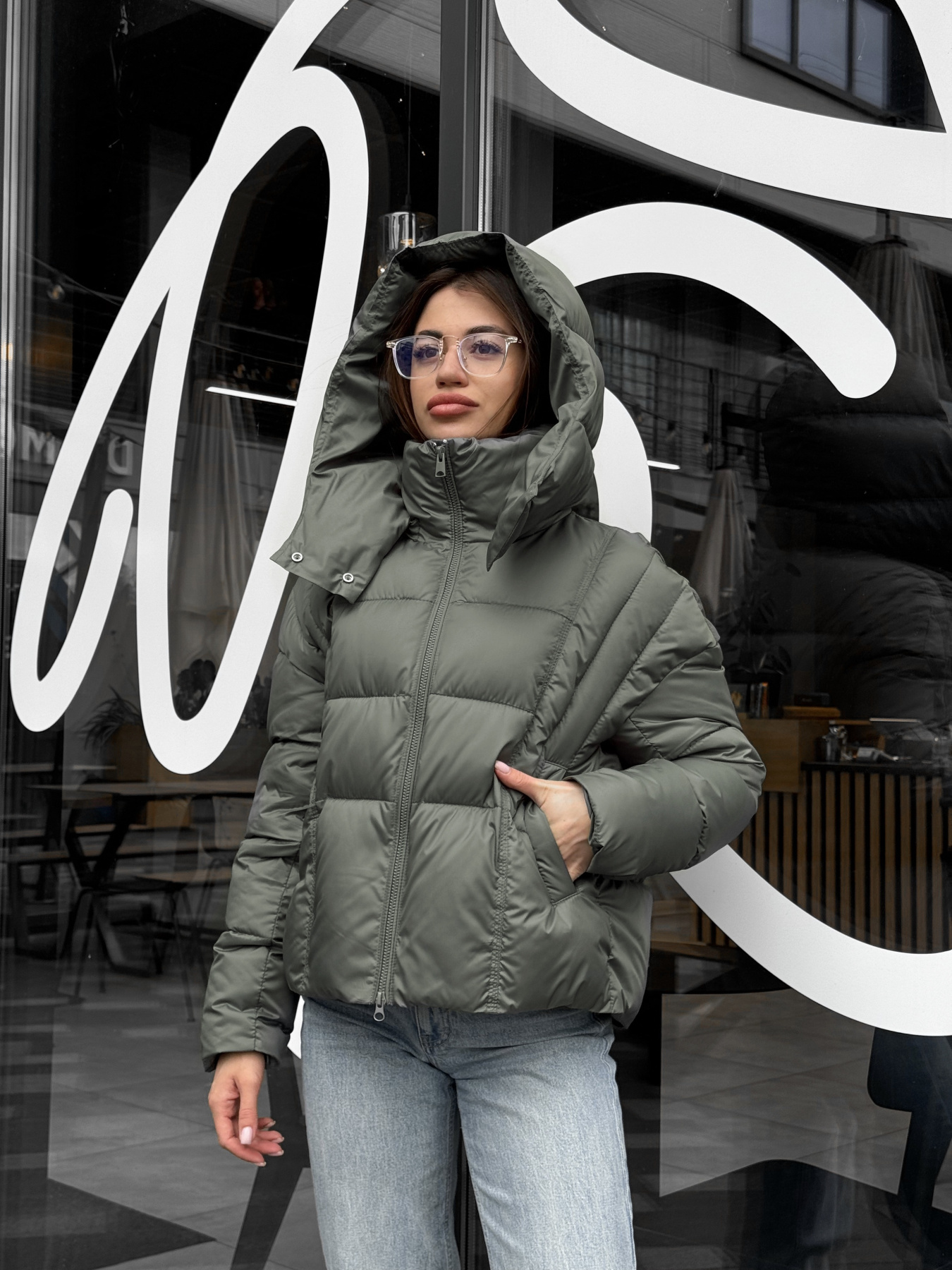 Пуховик UVENTUM модель DV-009-oliv Фото