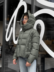 Пуховик UVENTUM модель DV-009-oliv Пуховик UVENTUM модель DV-009-oliv Фото