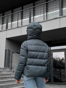 Пуховик UVENTUM модель DV-009-GRN Пуховик UVENTUM модель DV-009-GRN Фото