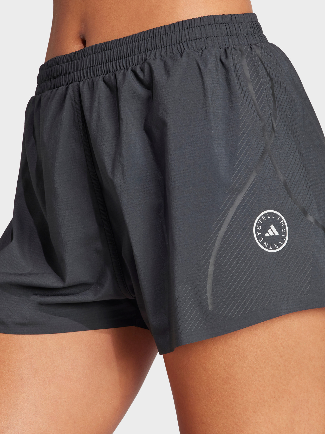 Спортивні шорти Adidas модель IT9728 Спортивні шорти Adidas модель IT9728 Фото