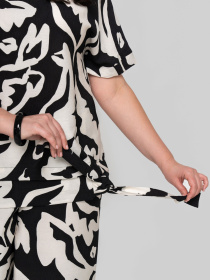 Повседневный костюм All Posa Комплект (туніка+штани) модель ap102370p-chorno-bezhevij Фото