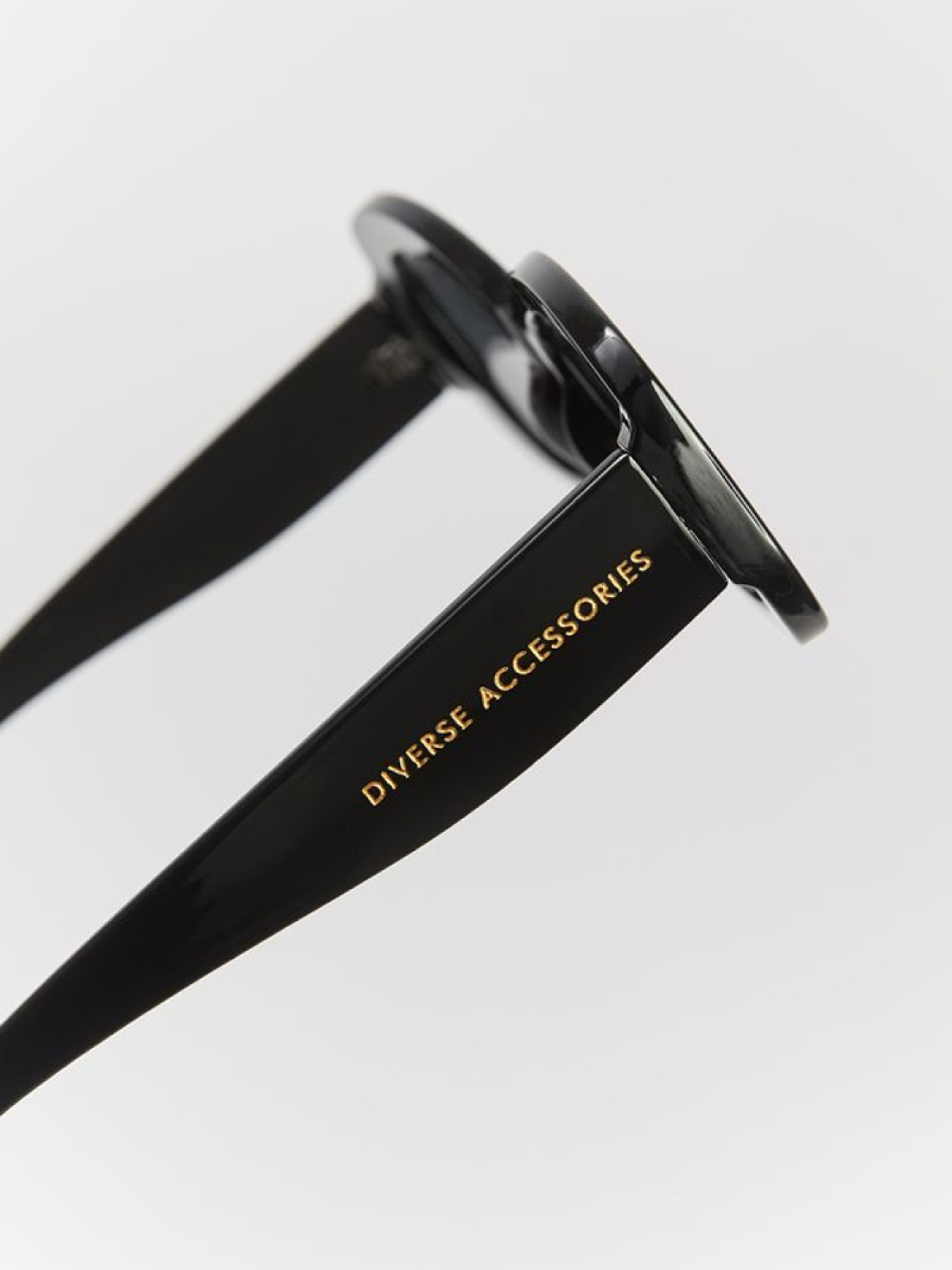 Сонцезахисні окуляри DIVERSE модель 10047049 Фото