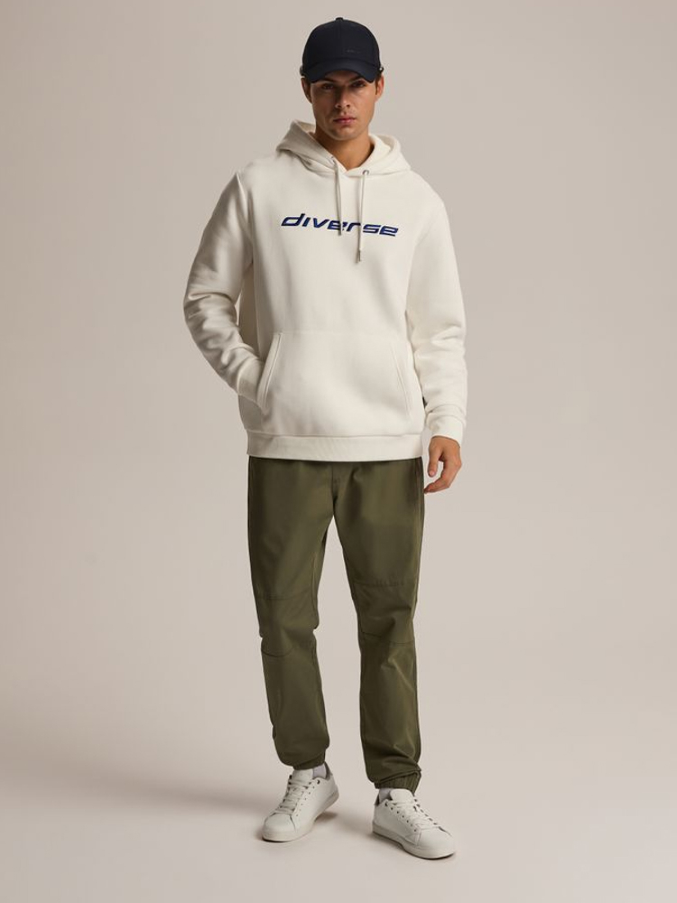 Джогери DIVERSE модель 10047385 Фото