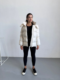 Пуховик UVENTUM модель Tecca-ek-milk Фото