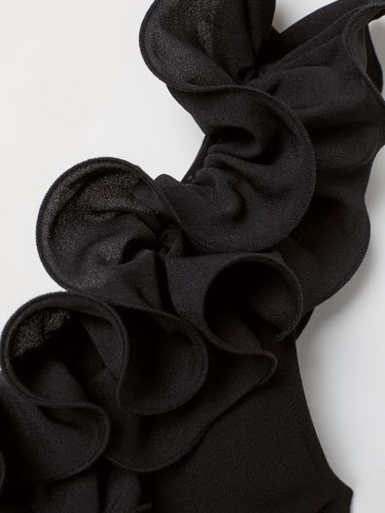 Платье мини H&M модель 6447988RP5_черный Фото