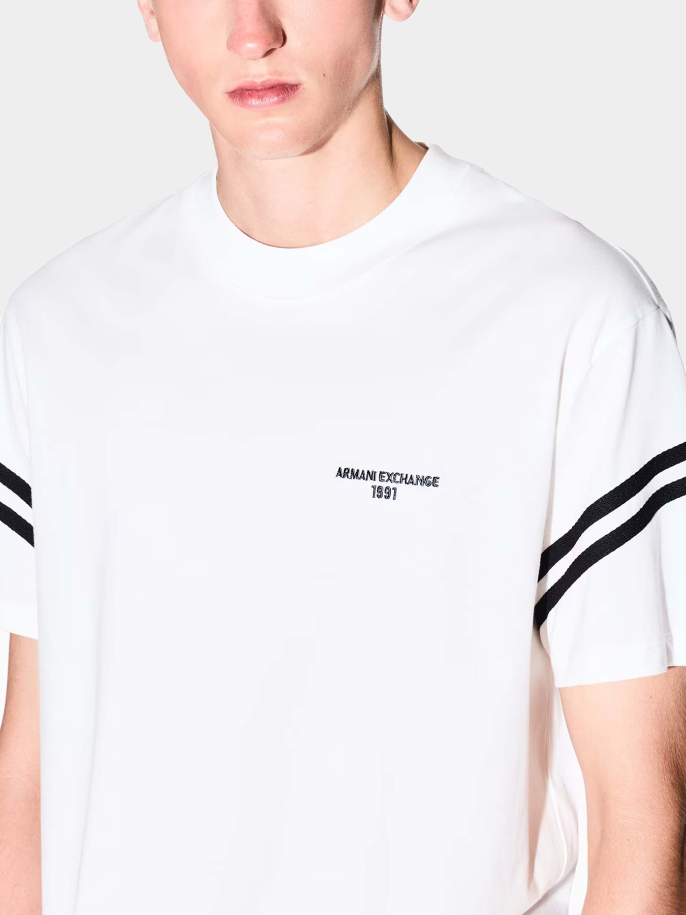 Футболки и поло Armani Exchange модель XM001081-AF12308-U0009 Фото