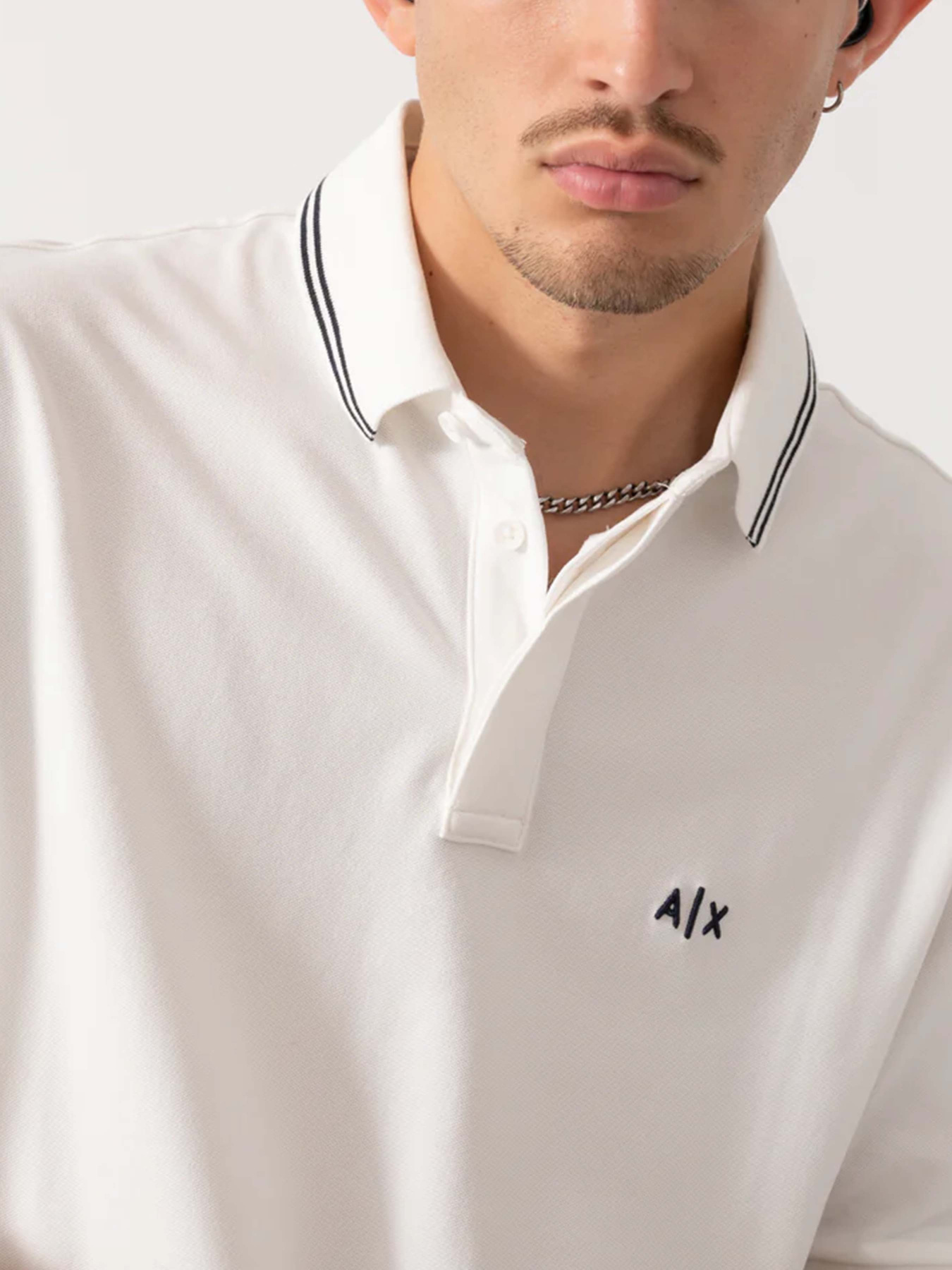 Футболки и поло Armani Exchange модель XM001287-AF17321-U0009 Фото