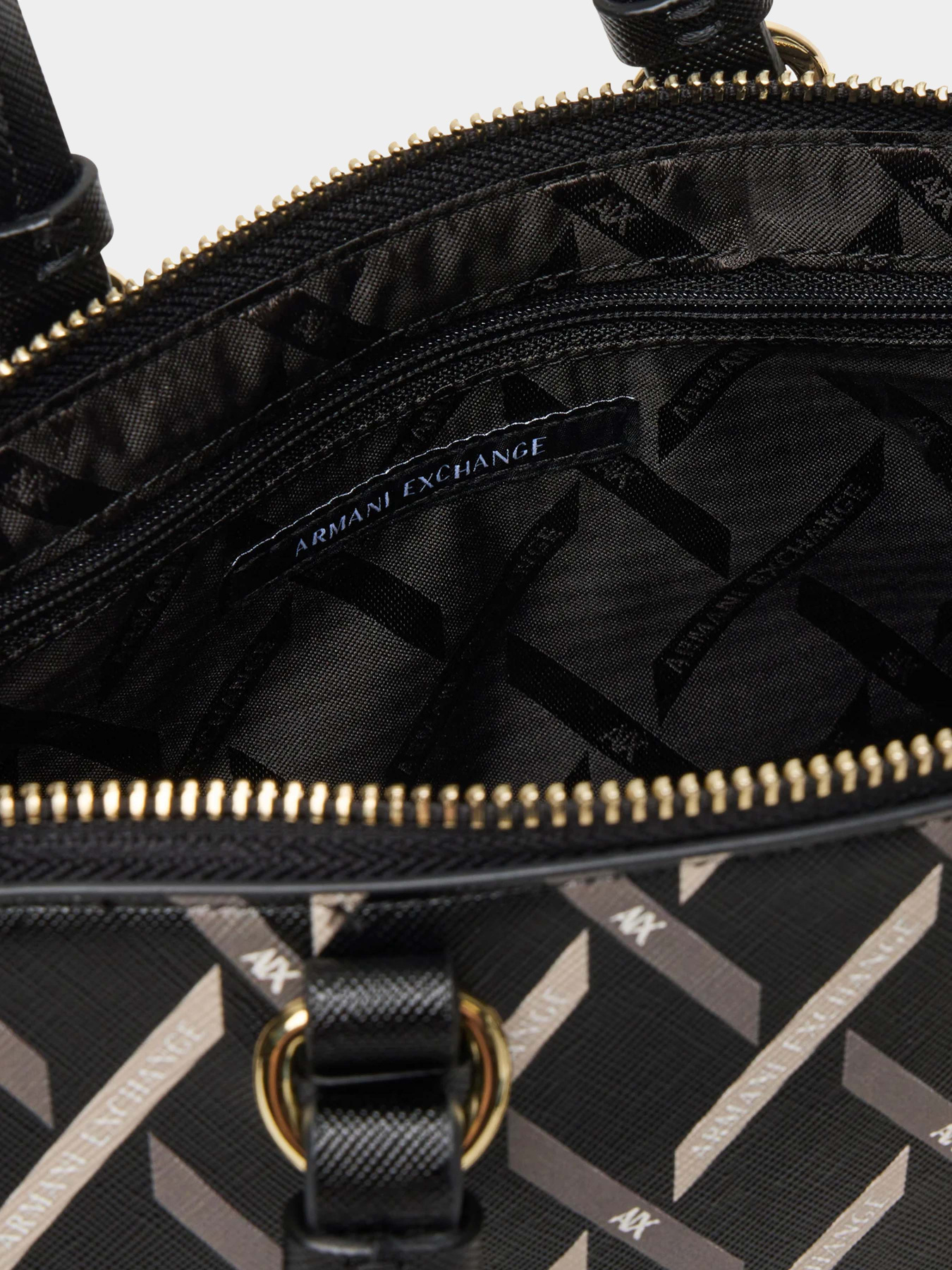 Сумки Armani Exchange модель XW000928-AF17155-MC043 Фото