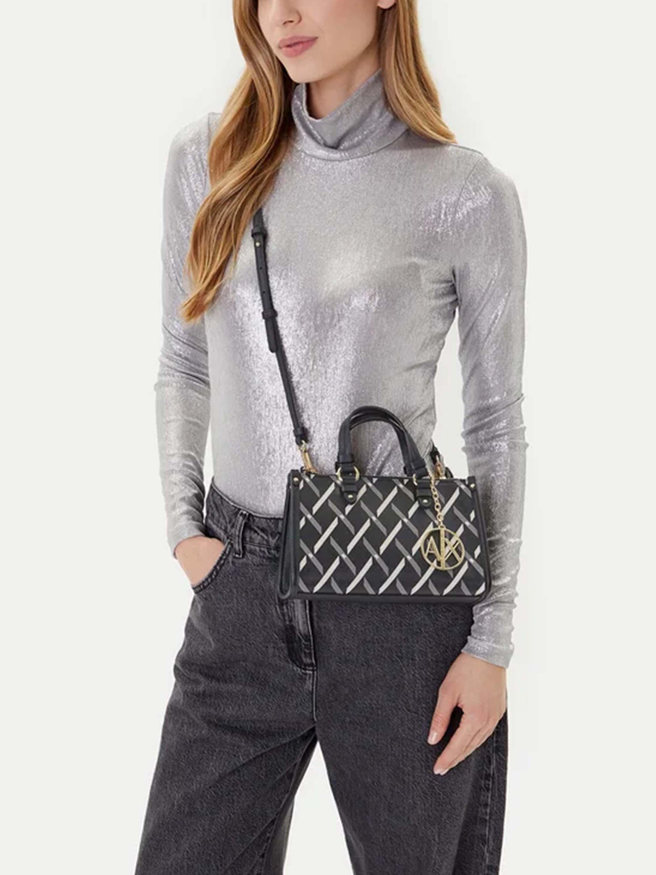 Сумки Armani Exchange модель XW000928-AF17155-MC043 Фото