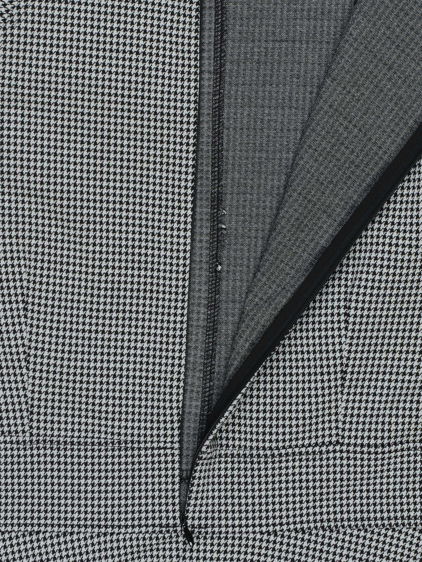 Платье мини H&M модель 8181901sdm_Черно-белый Фото