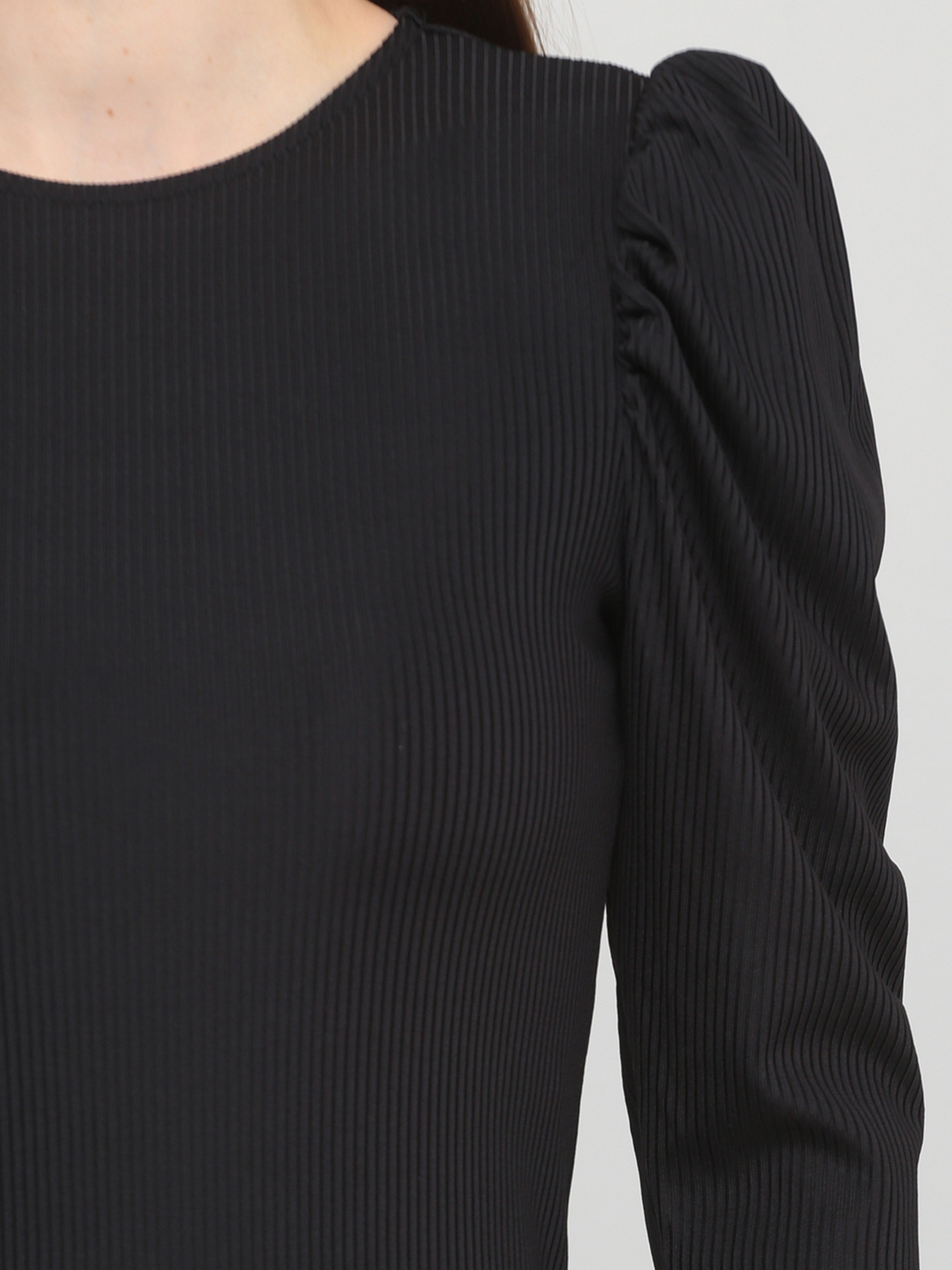 Платье мини H&M модель 8669431ral_Черный Платье мини H&M модель 8669431ral_Черный Фото