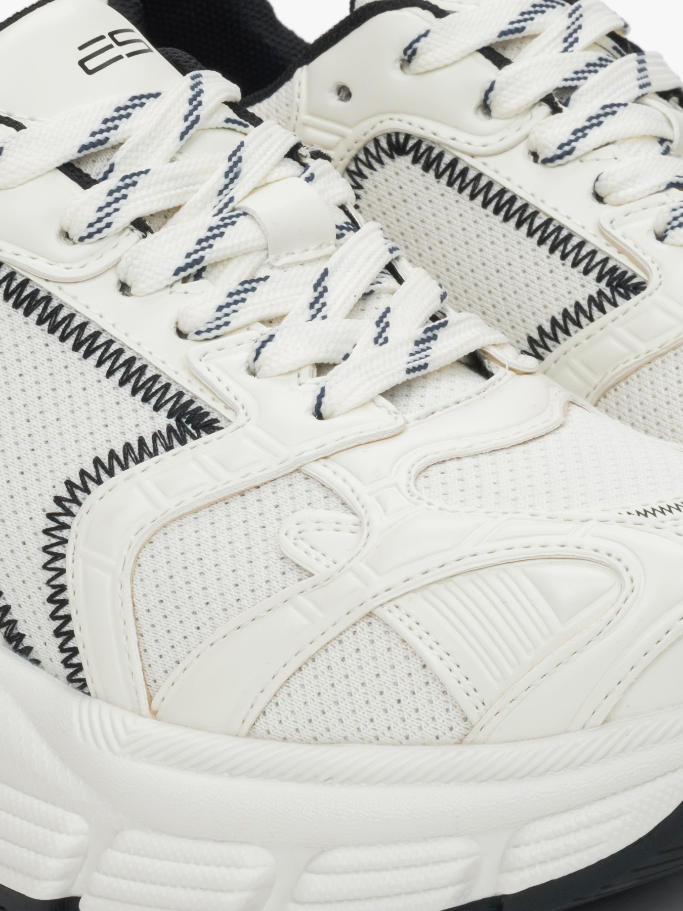 Кросівки ES8 модель 927-7-01-4602 Фото