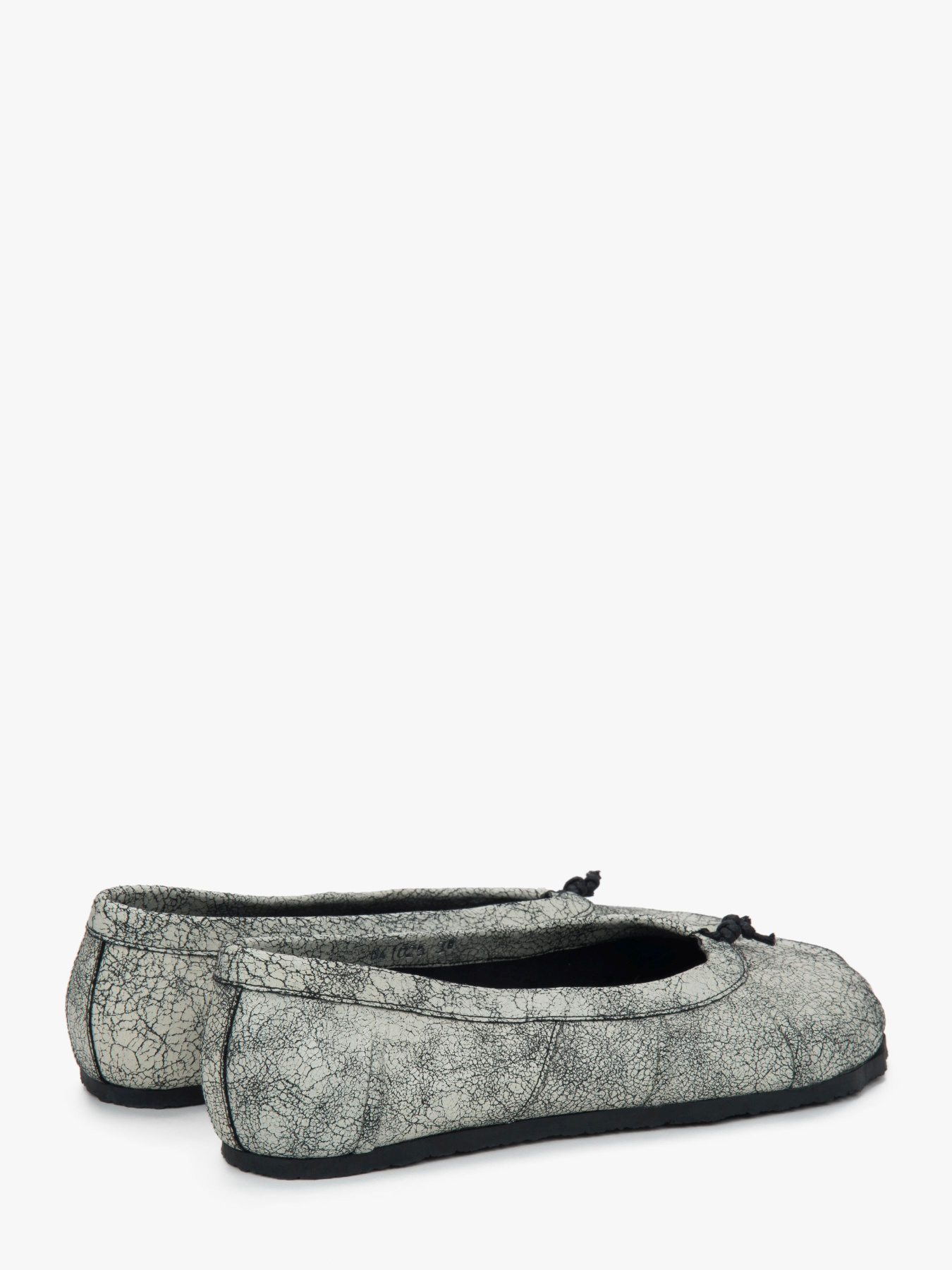 Туфли и лоферы Estro модель 041025-102 Фото