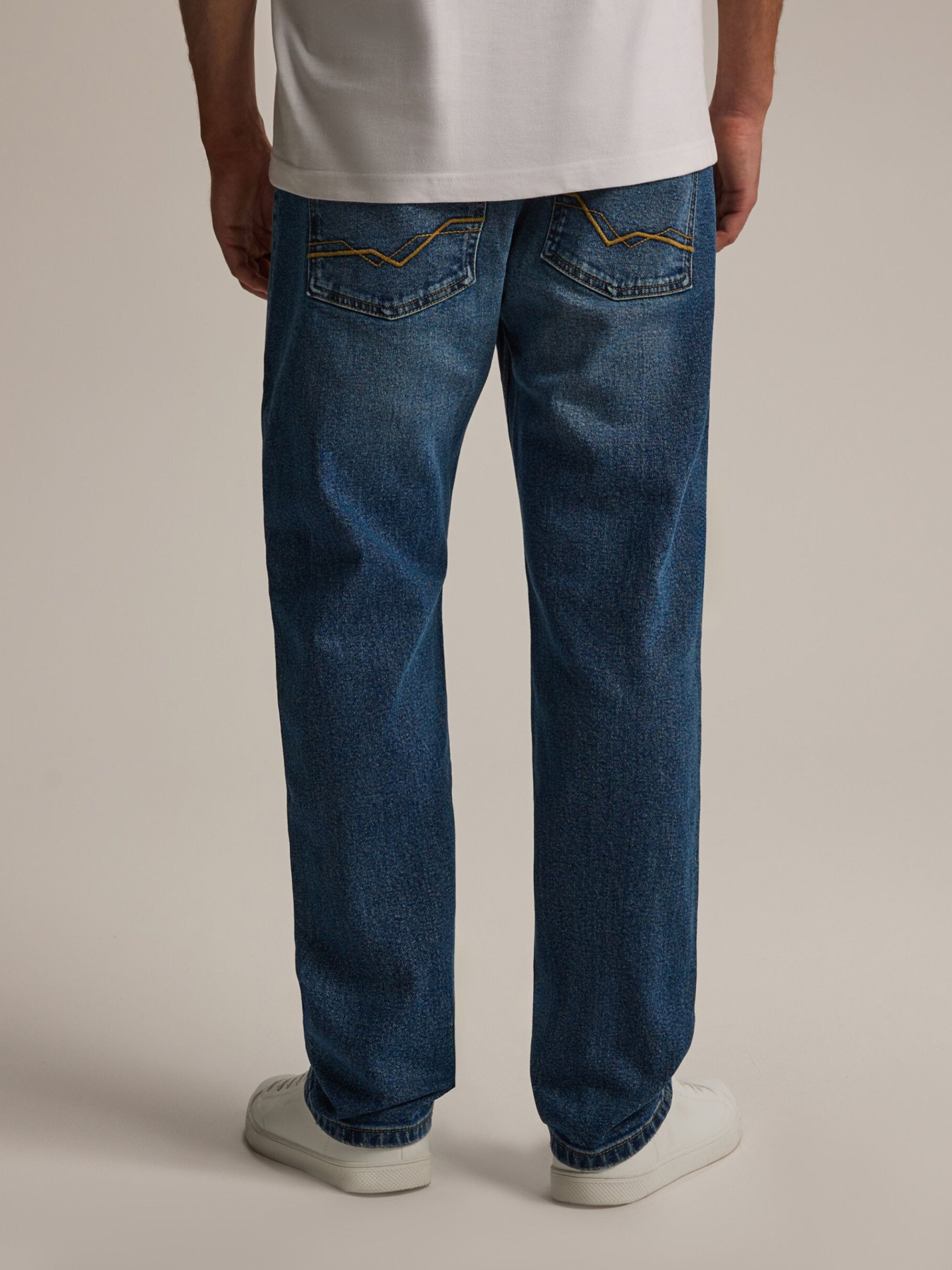 Завужені джинси DIVERSE Bennet 254 модель 10047572 Фото