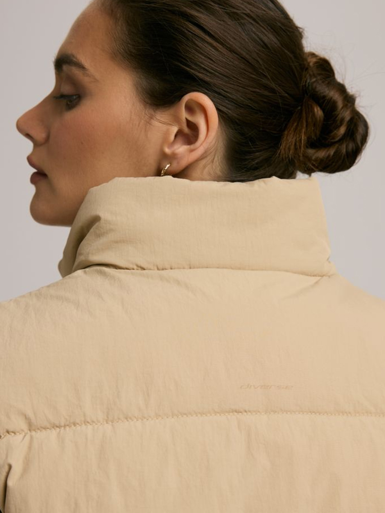 Утеплений жилет DIVERSE Umami модель 10047588 Фото