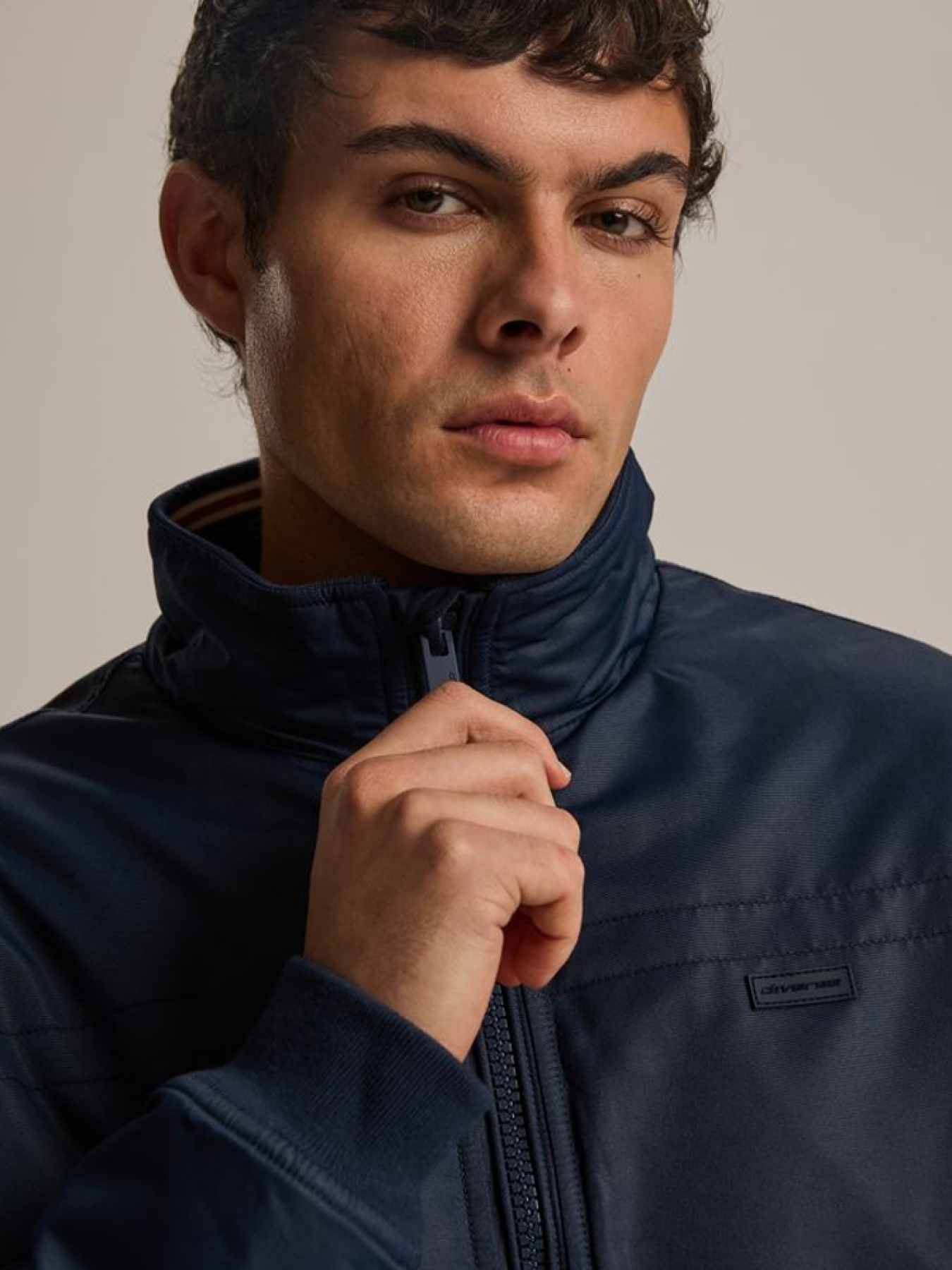 Демісезонна куртка DIVERSE Trymson модель 10047592 Фото