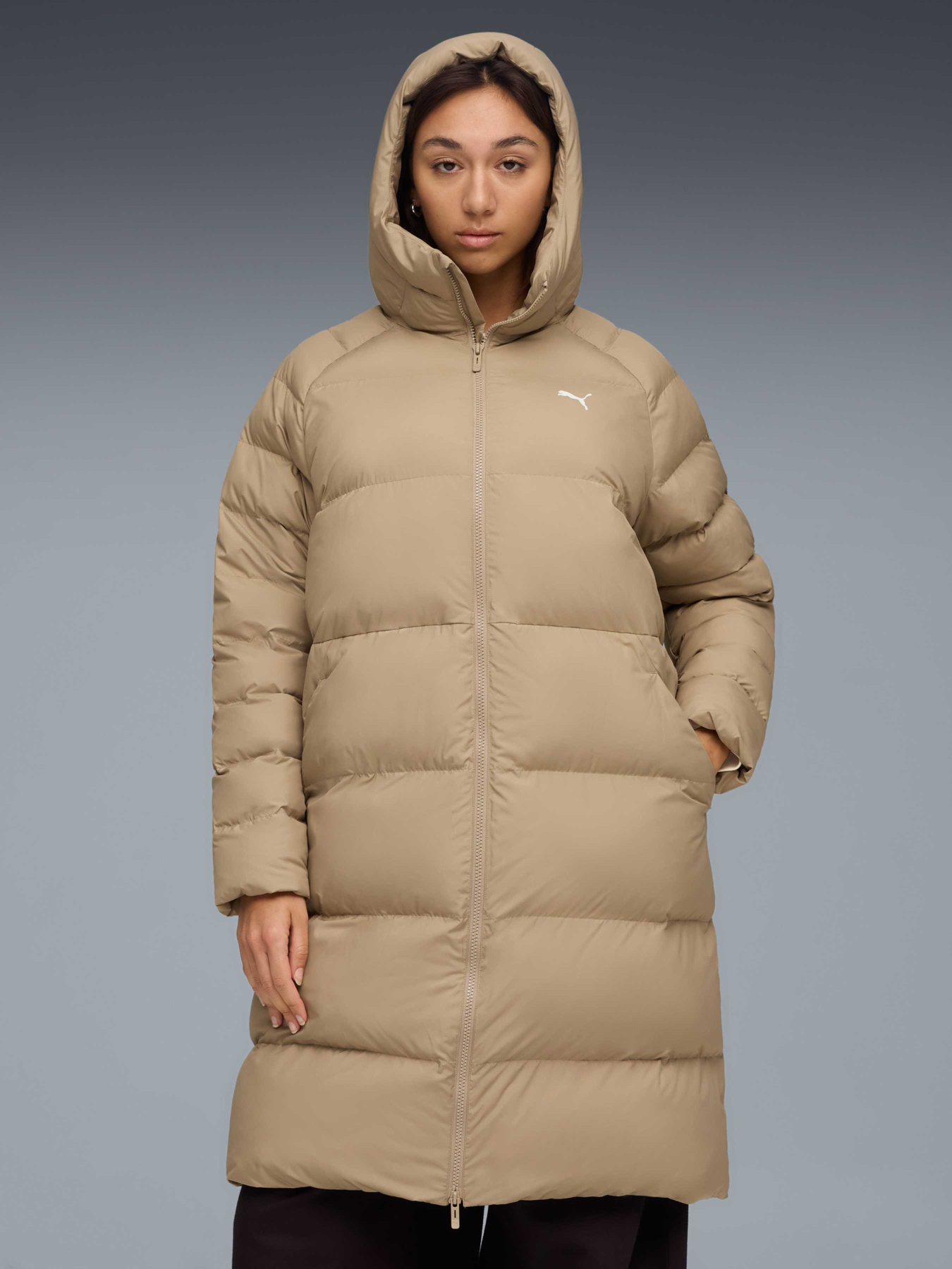 Демисезонная куртка PUMA Mono Hooded Parka модель 688384 Фото