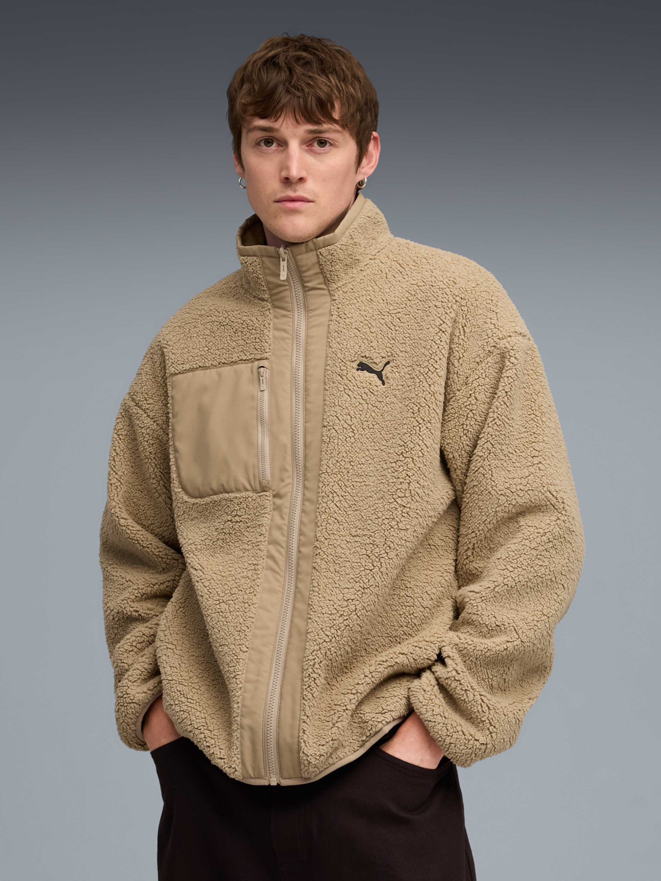 Демисезонная куртка PUMA Reversible Sherpa Jacket модель 688371 Фото