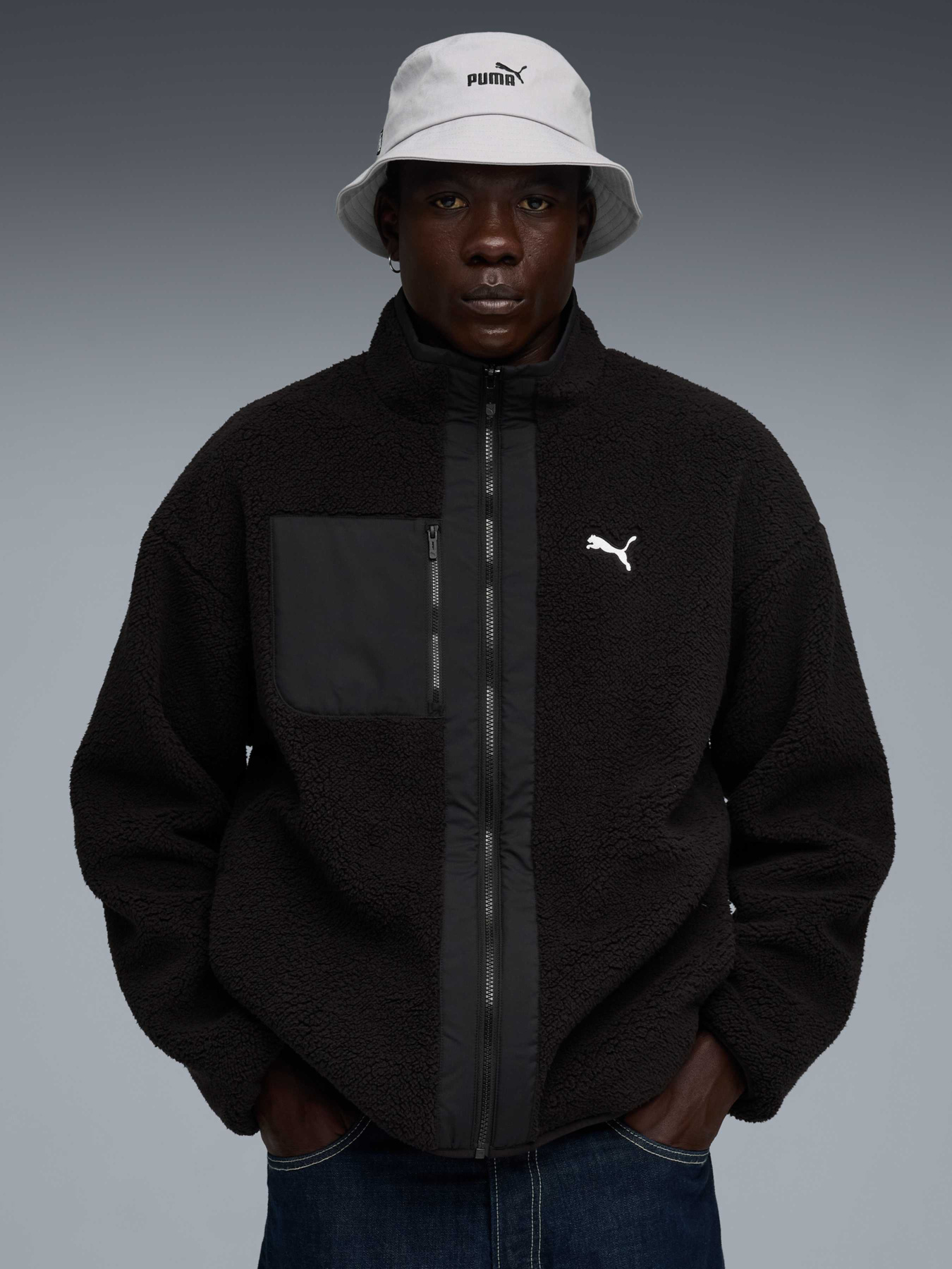 Демісезонна куртка PUMA Reversible Sherpa Jacket модель 688371 Фото