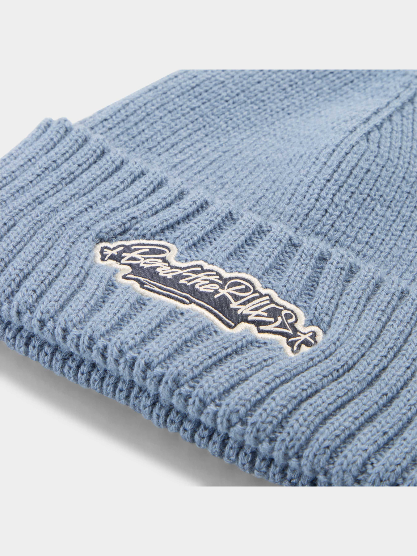 Шапка PUMA Comic Mid Crown Beanie Jr модель 026558 Фото