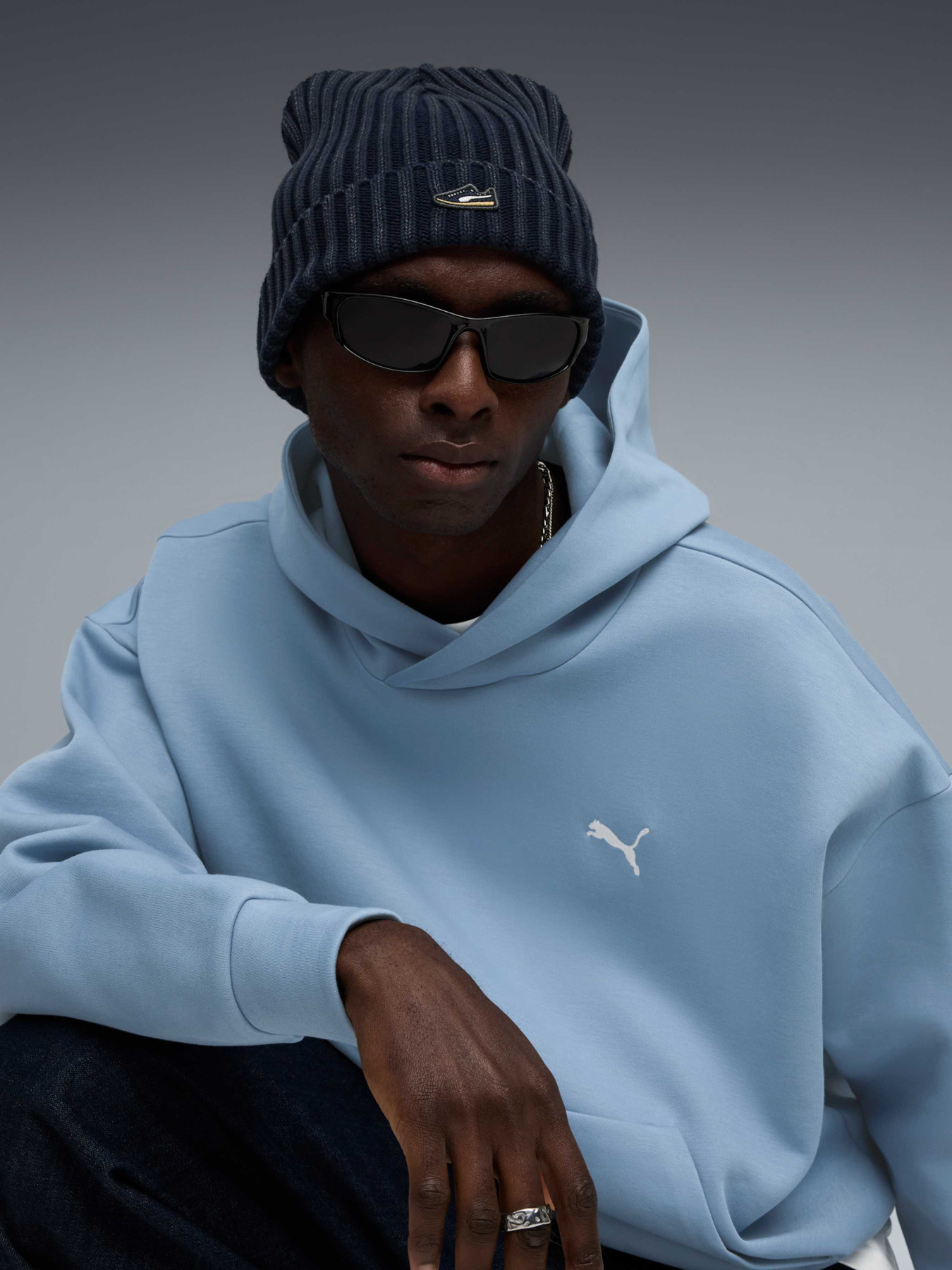 Шапка PUMA Premium Ess Mid Crown Beanie модель 026394 Фото