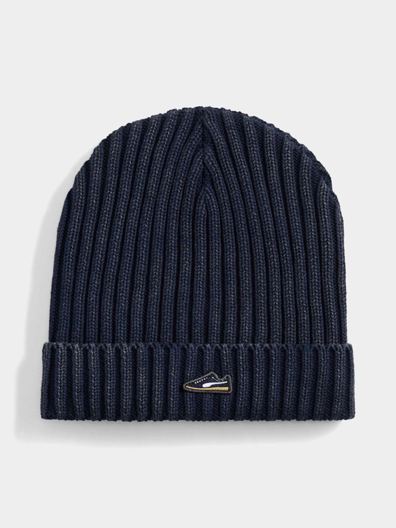 Шапка PUMA Premium Ess Mid Crown Beanie модель 026394 Фото