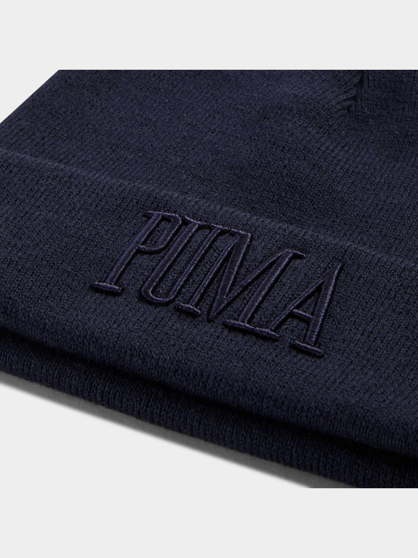 Шапка PUMA Classi Graphicmidcrownbeanie модель 026385 Фото