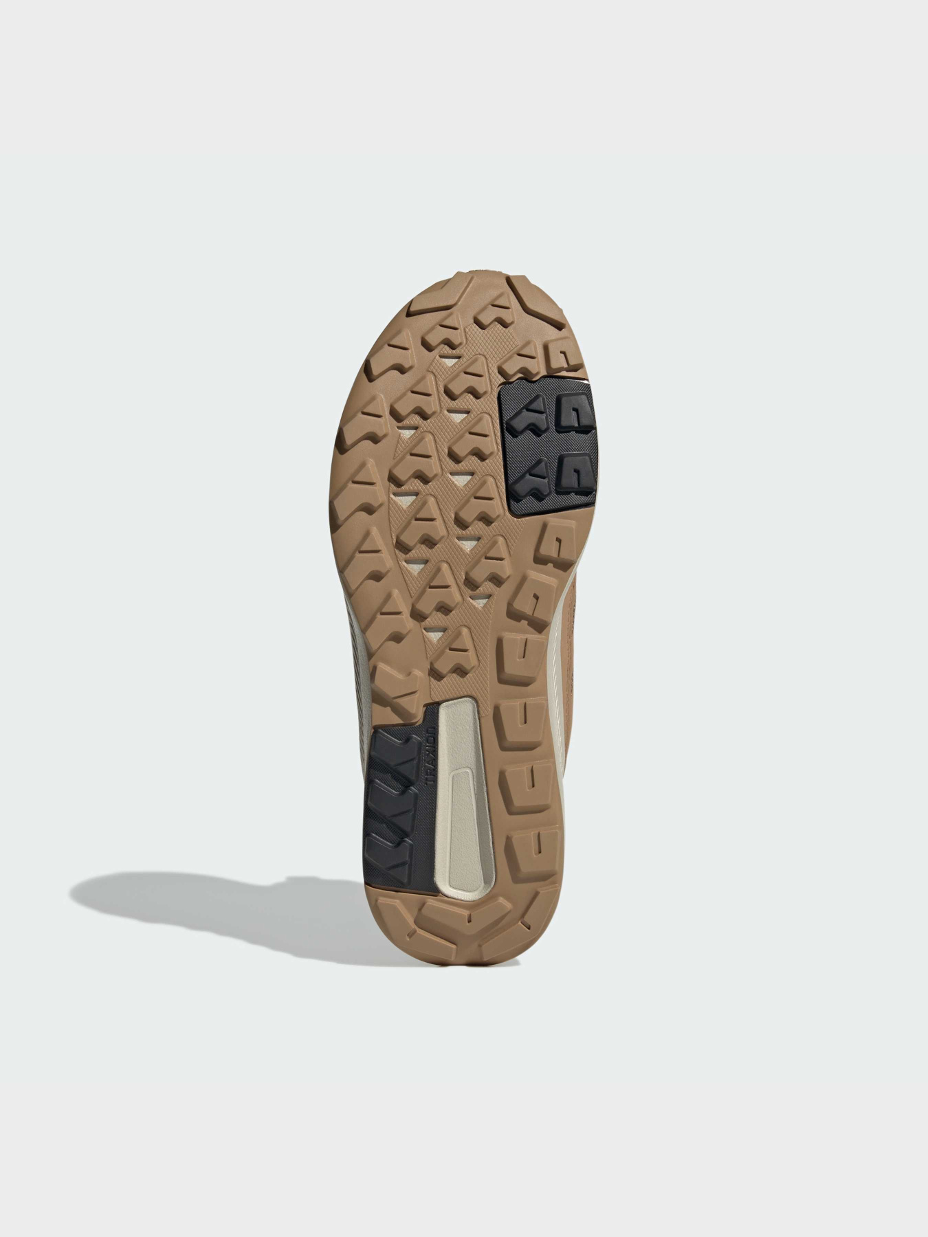 Ботинки аутдор Adidas модель JS1431 Фото