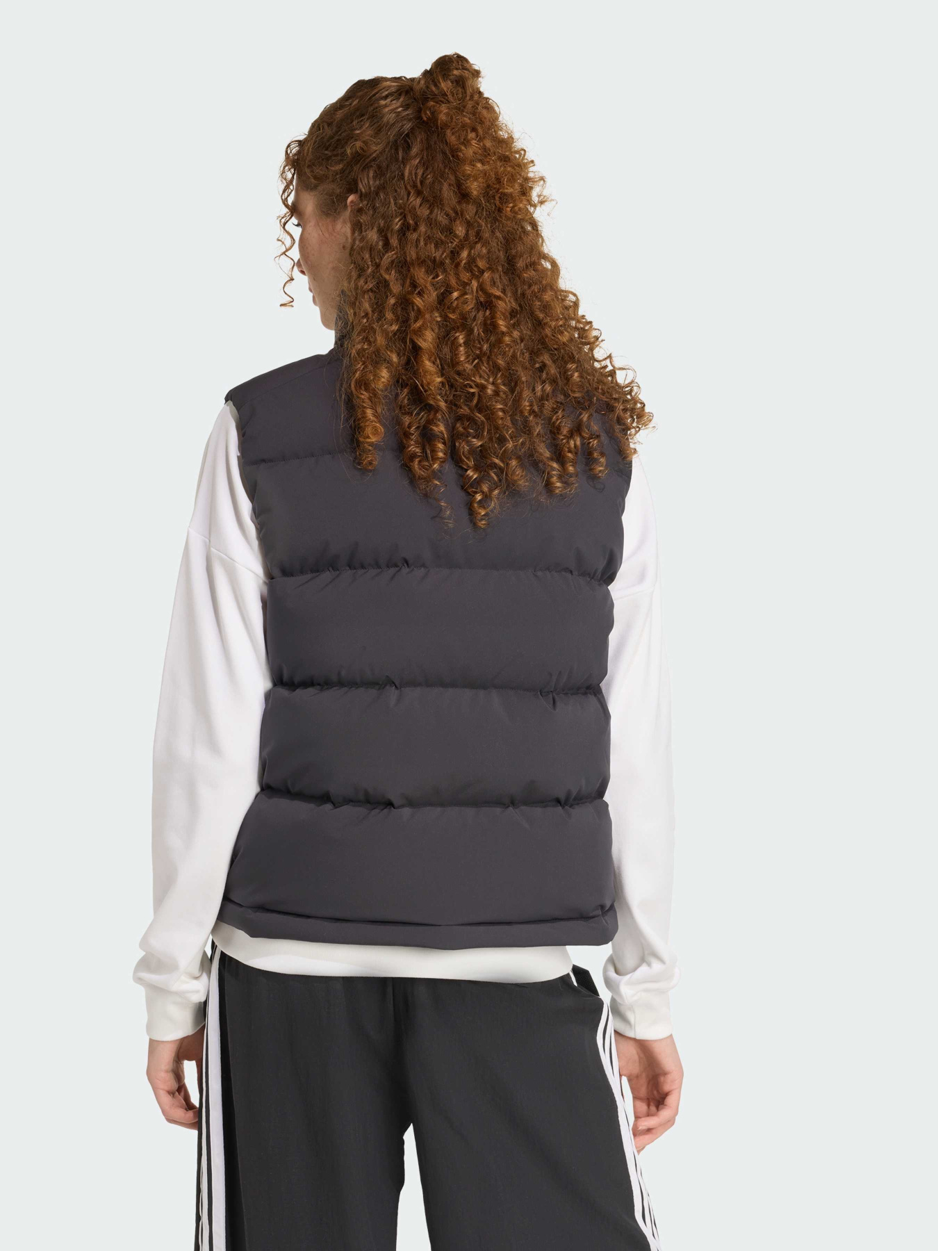 Жилет с утеплителем Adidas модель JN2090 Фото