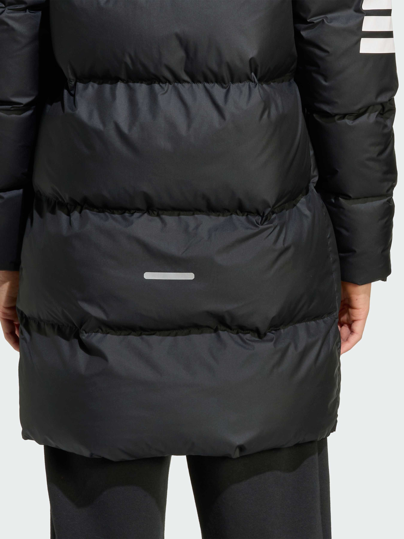 Зимняя куртка Adidas модель JW2478 Фото