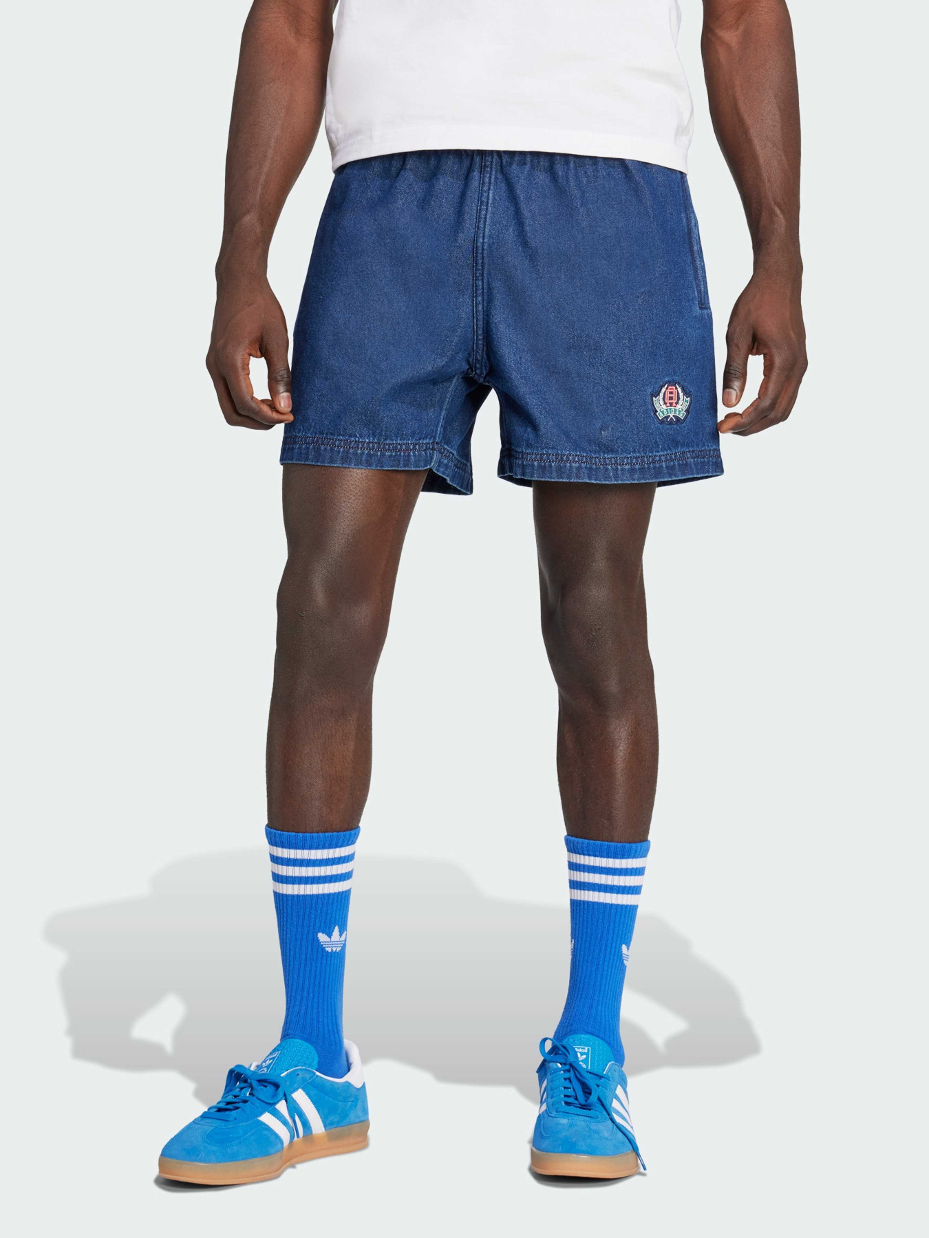 Повсякденні шорти Adidas Graphics модель JX8169 Повсякденні шорти Adidas Graphics модель JX8169 Фото