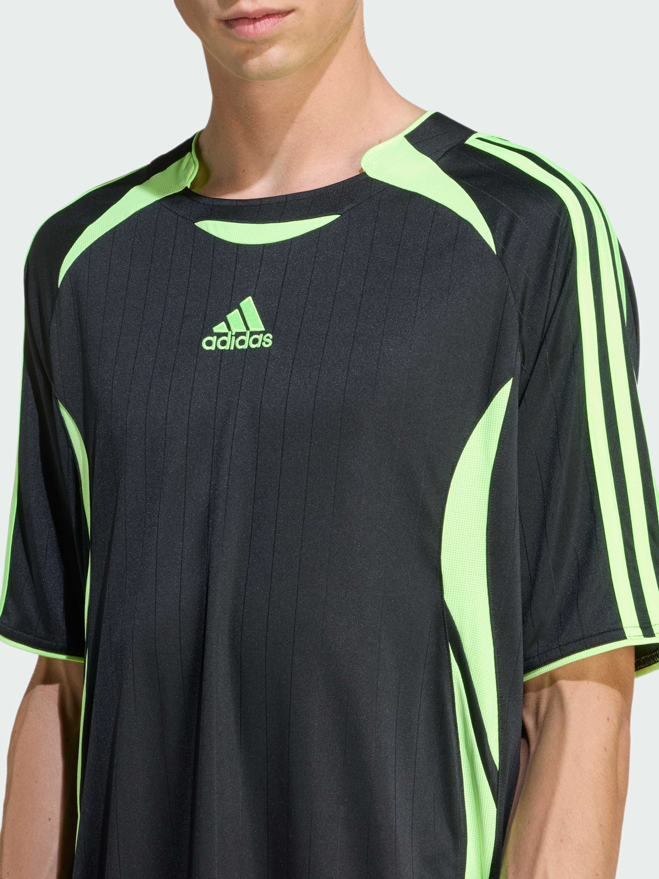 Футболка Adidas Adicolor модель JW5872 Фото