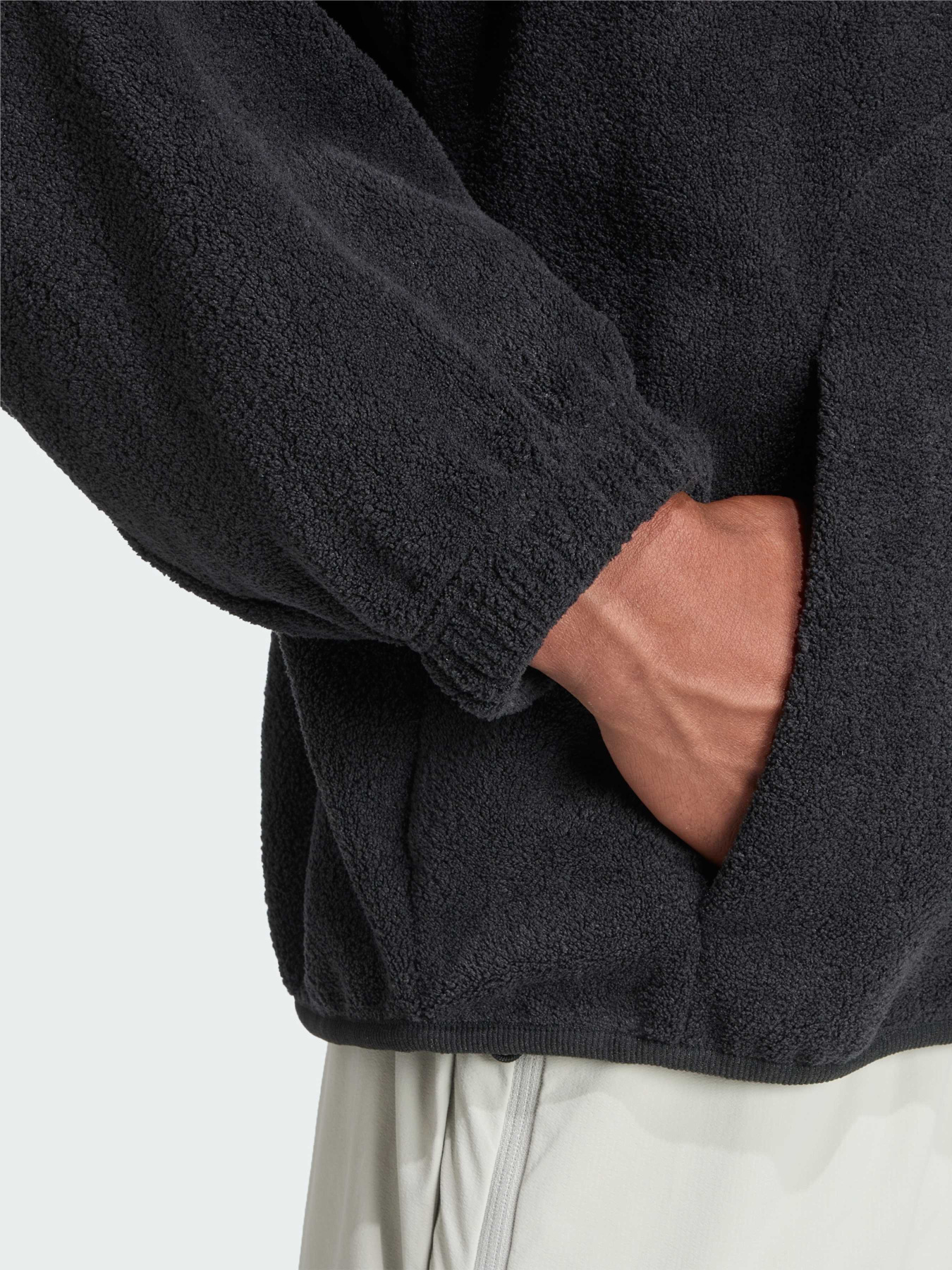 Худи и свитшоты Adidas модель JM6053 Фото