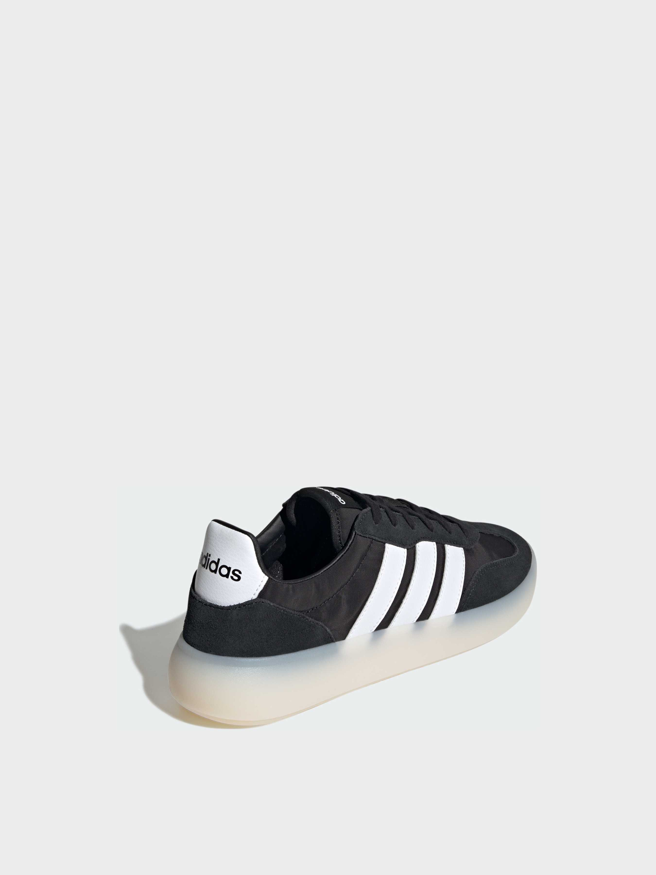 Кросівки Adidas модель JI2316 Фото