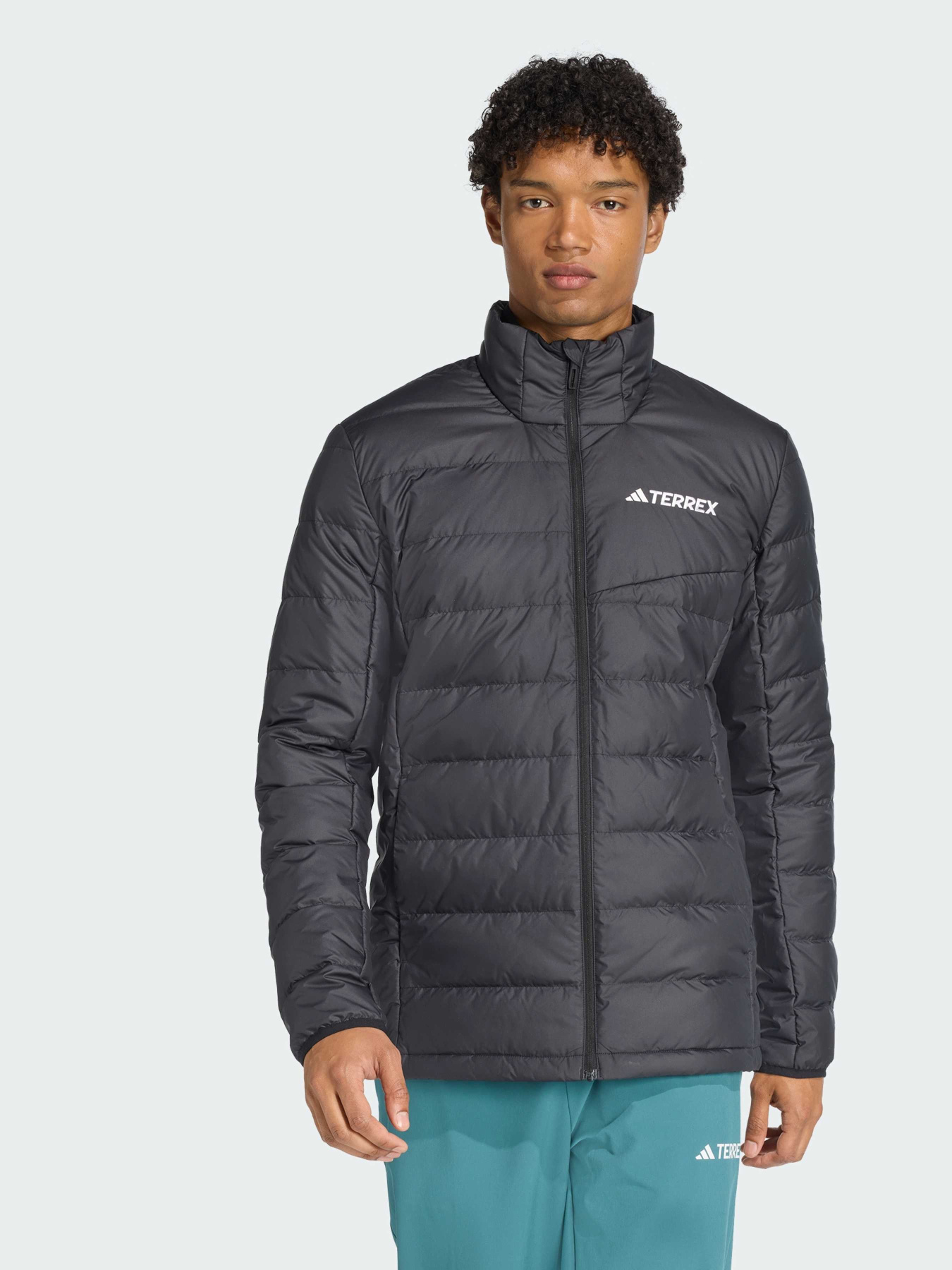 Демісезонна куртка Adidas модель JZ9966 Демісезонна куртка Adidas модель JZ9966 Фото