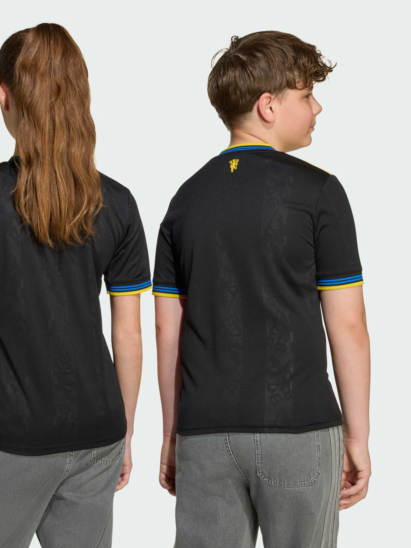 Футболка Adidas модель KD4227 Футболка Adidas модель KD4227 Фото